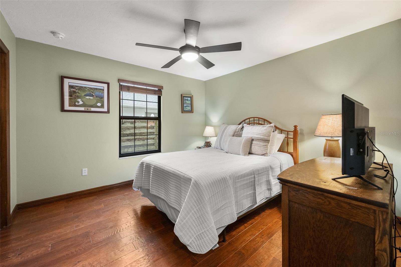 Image 15 of 20 For 1916 38th Street W