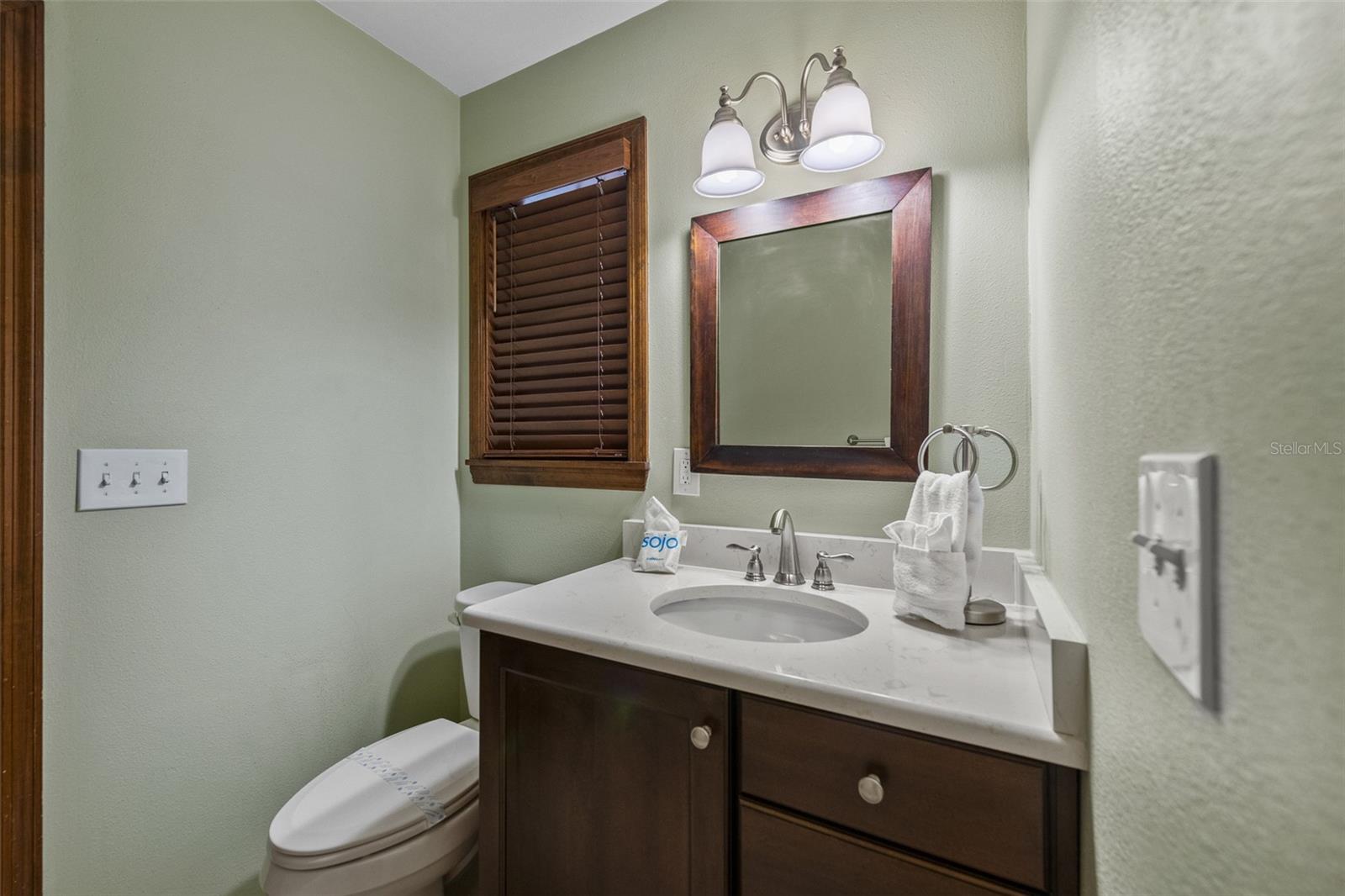Image 17 of 20 For 1916 38th Street W