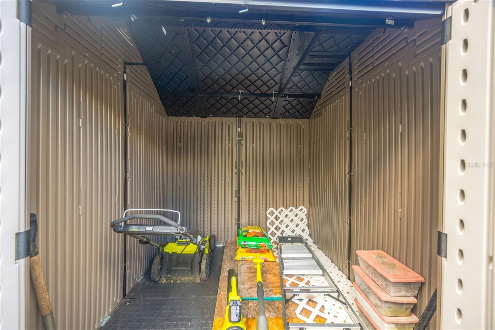 Image 22 of 37 For 5242 45th Avenue N