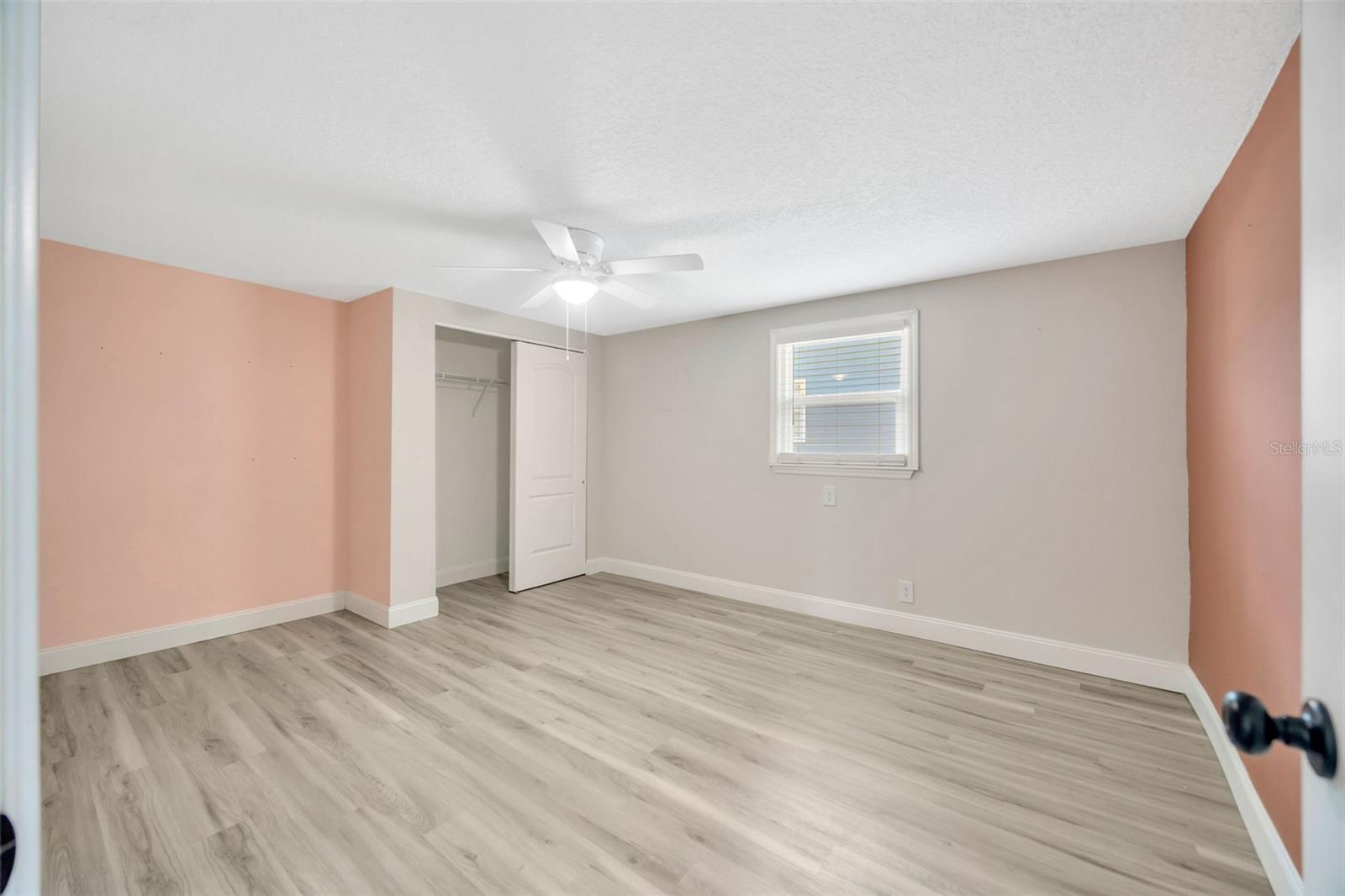 Image 23 of 37 For 5242 45th Avenue N