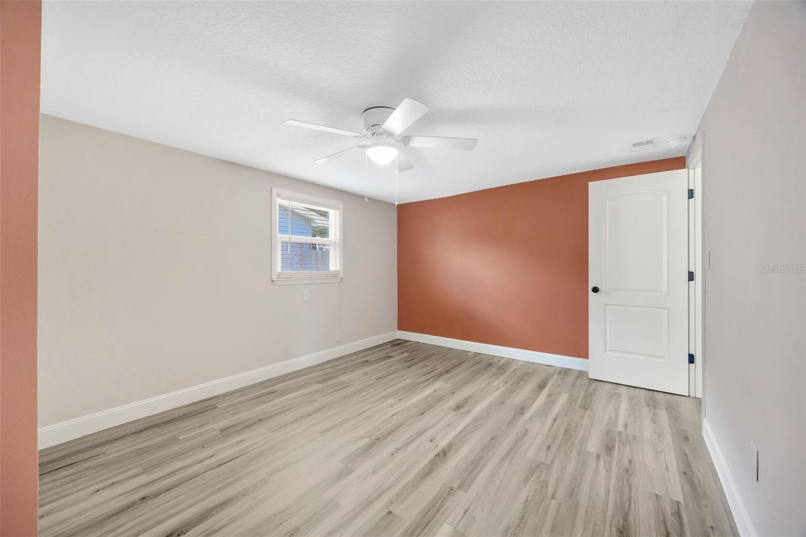 Image 26 of 37 For 5242 45th Avenue N