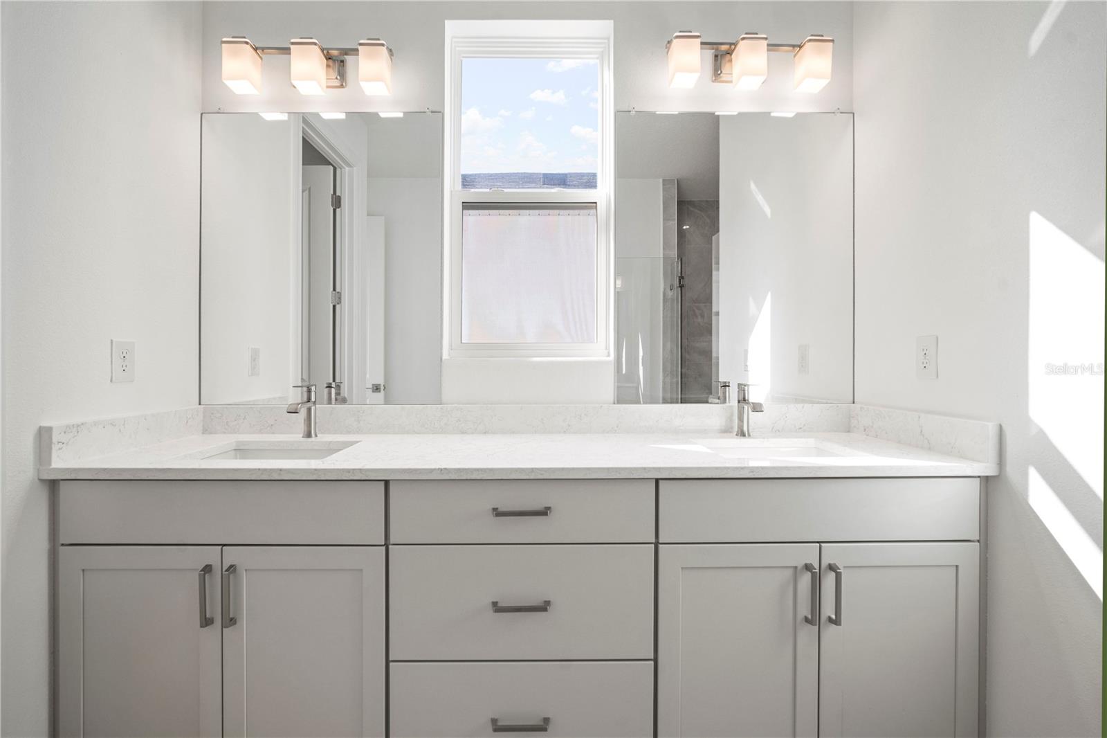 Image 15 of 28 For 2953 Stewart Creek Circle