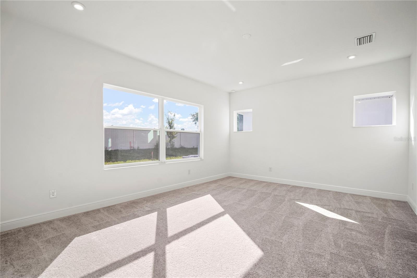 Image 18 of 28 For 2953 Stewart Creek Circle