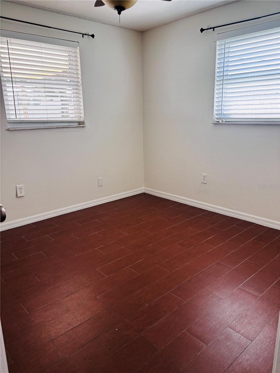 Image 11 of 27 For 2151 Fulton Way