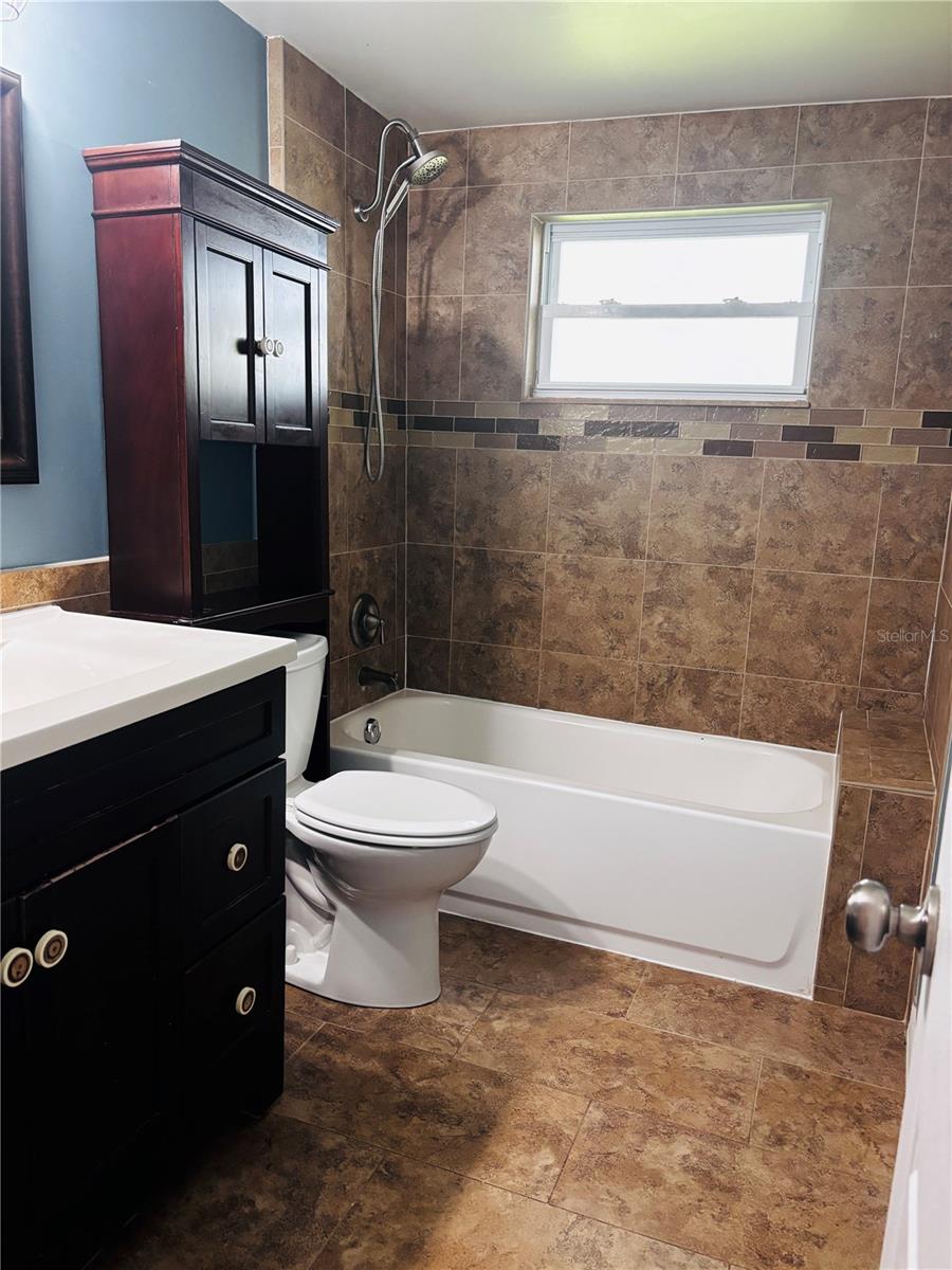 Image 12 of 27 For 2151 Fulton Way