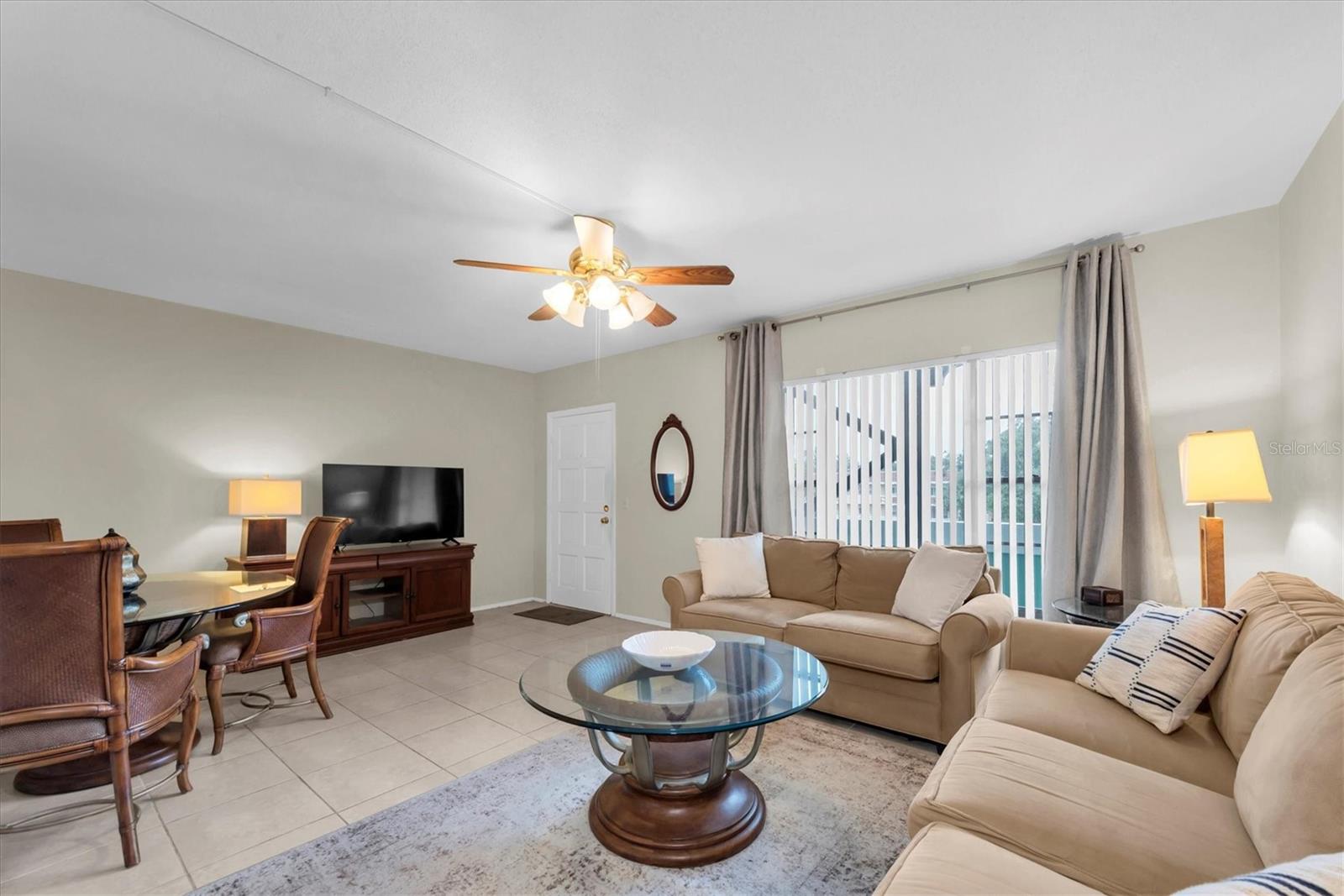 Image 12 of 26 For 2042 Australia Way W 78