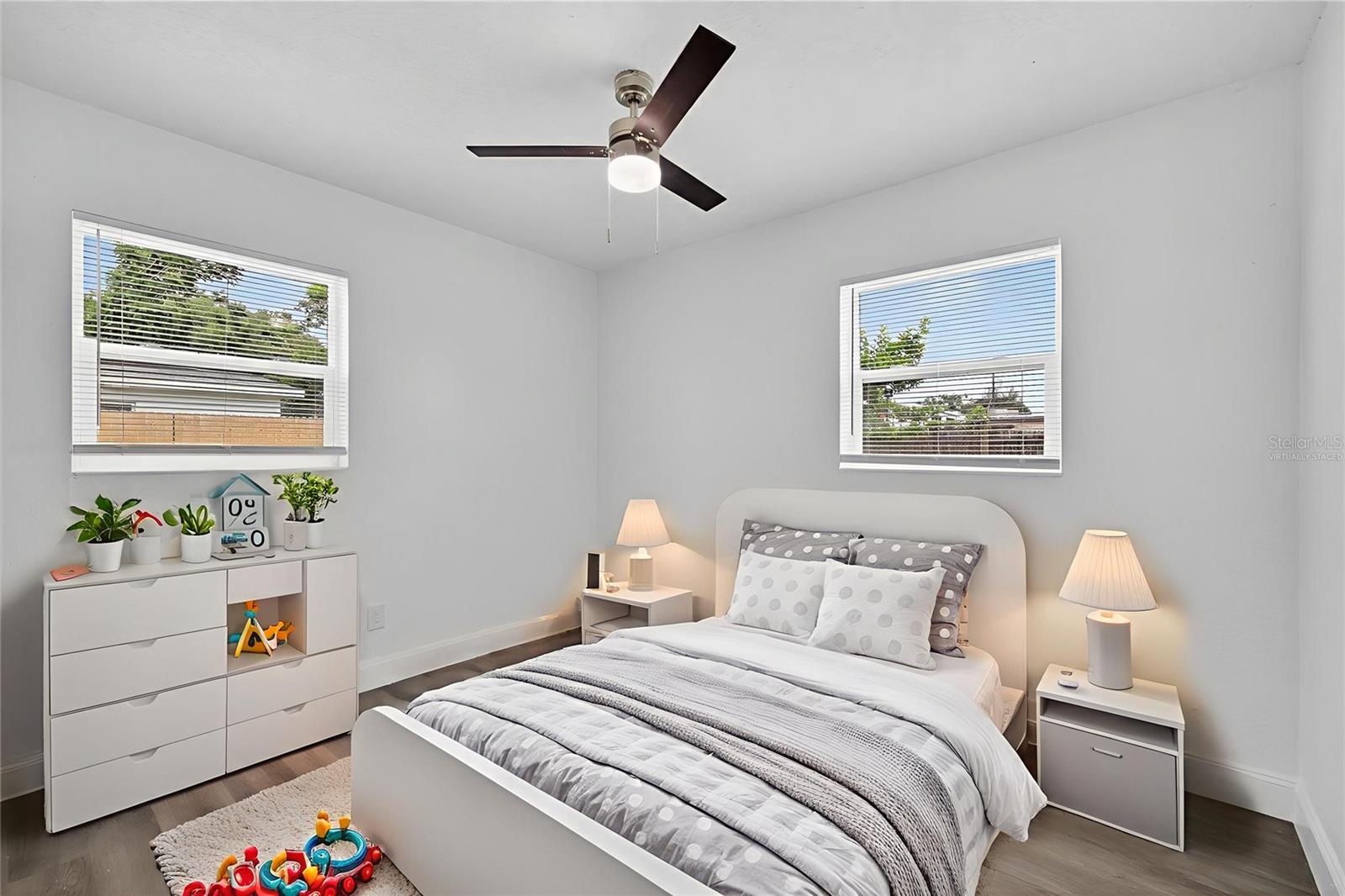 Image 14 of 32 For 5206 80th Street