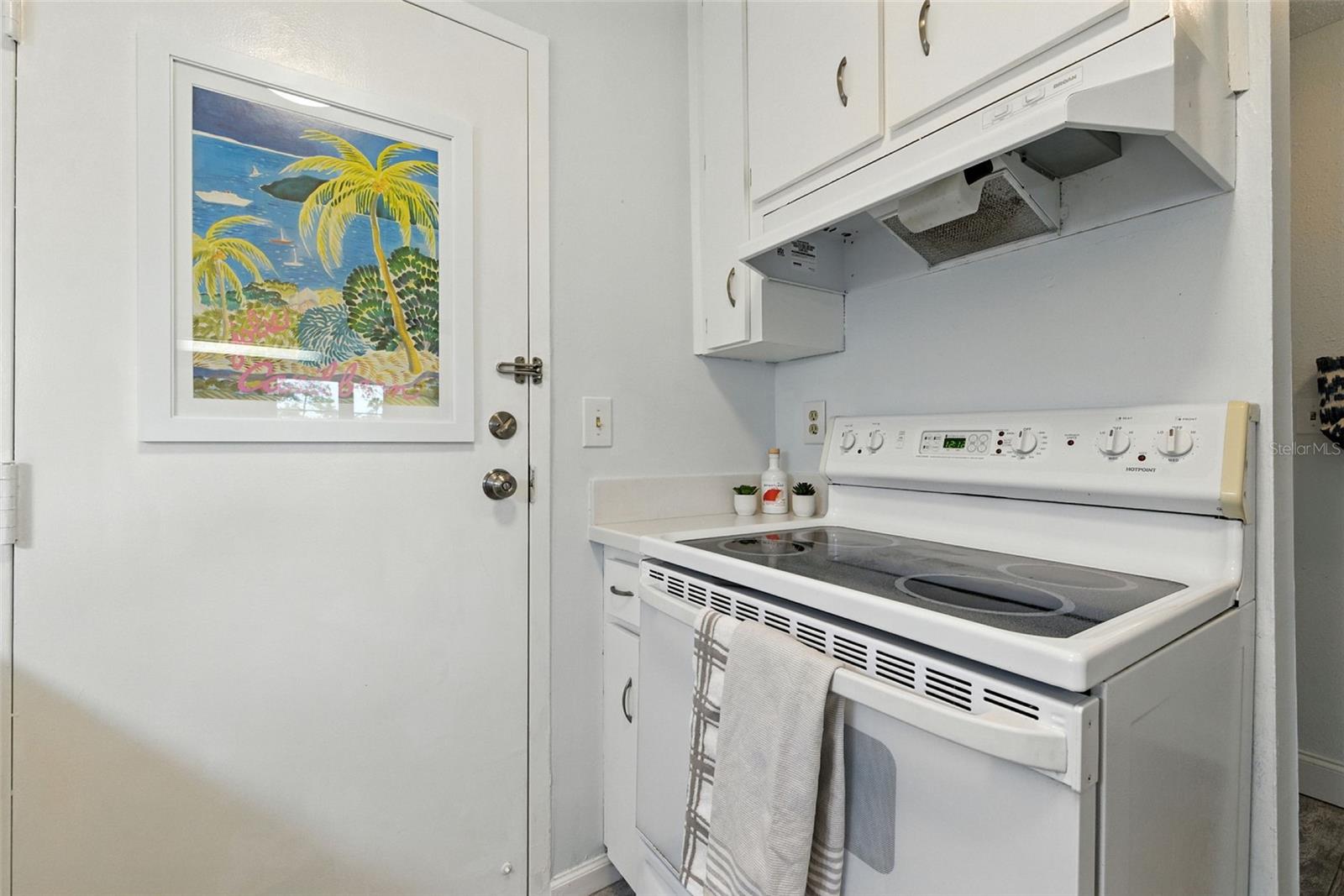 Image 12 of 40 For 2700 Bayshore Boulevard 4102