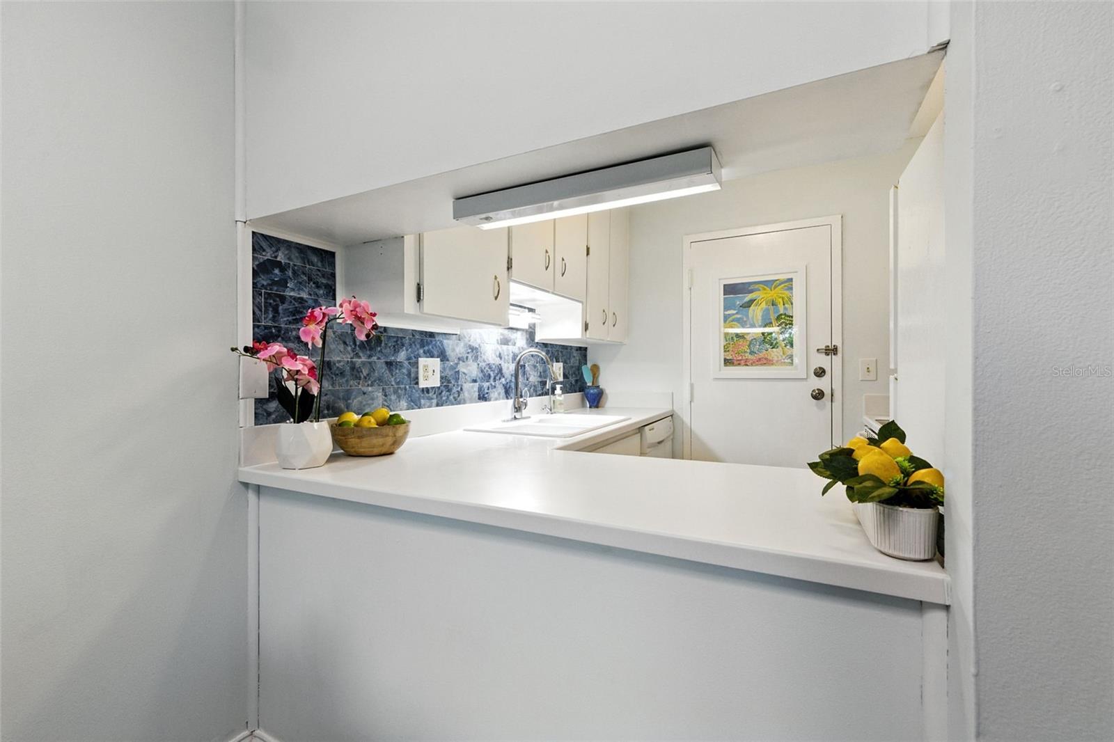 Image 13 of 40 For 2700 Bayshore Boulevard 4102