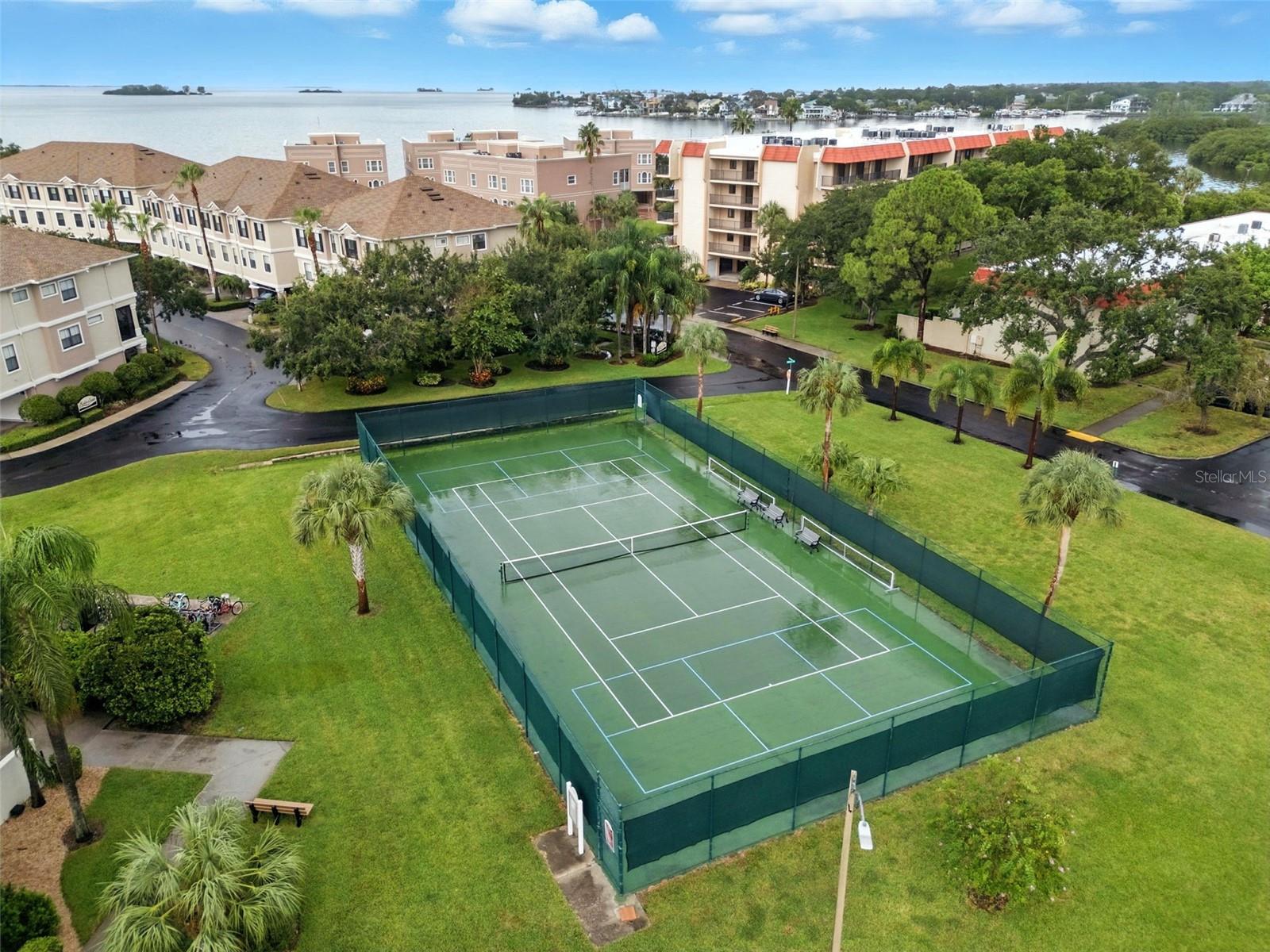 Image 31 of 40 For 2700 Bayshore Boulevard 4102