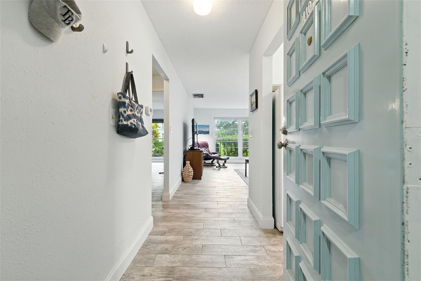 Image 4 of 40 For 2700 Bayshore Boulevard 4102