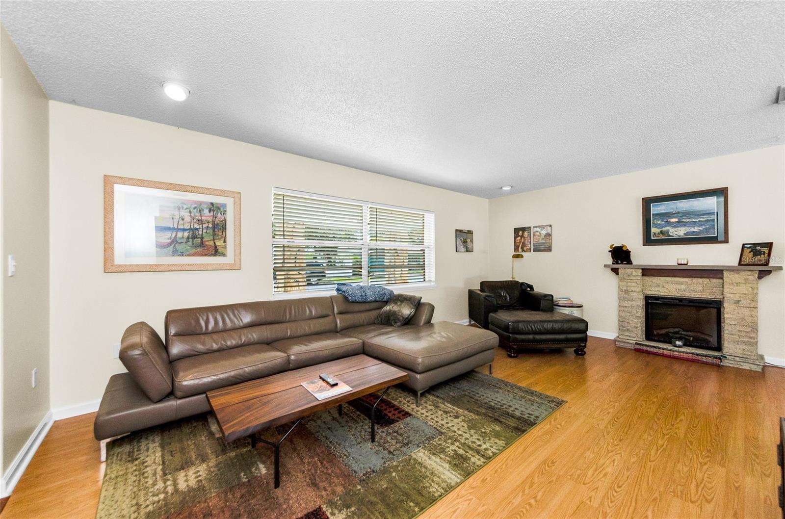 Image 6 of 44 For 2274 Marsha Drive