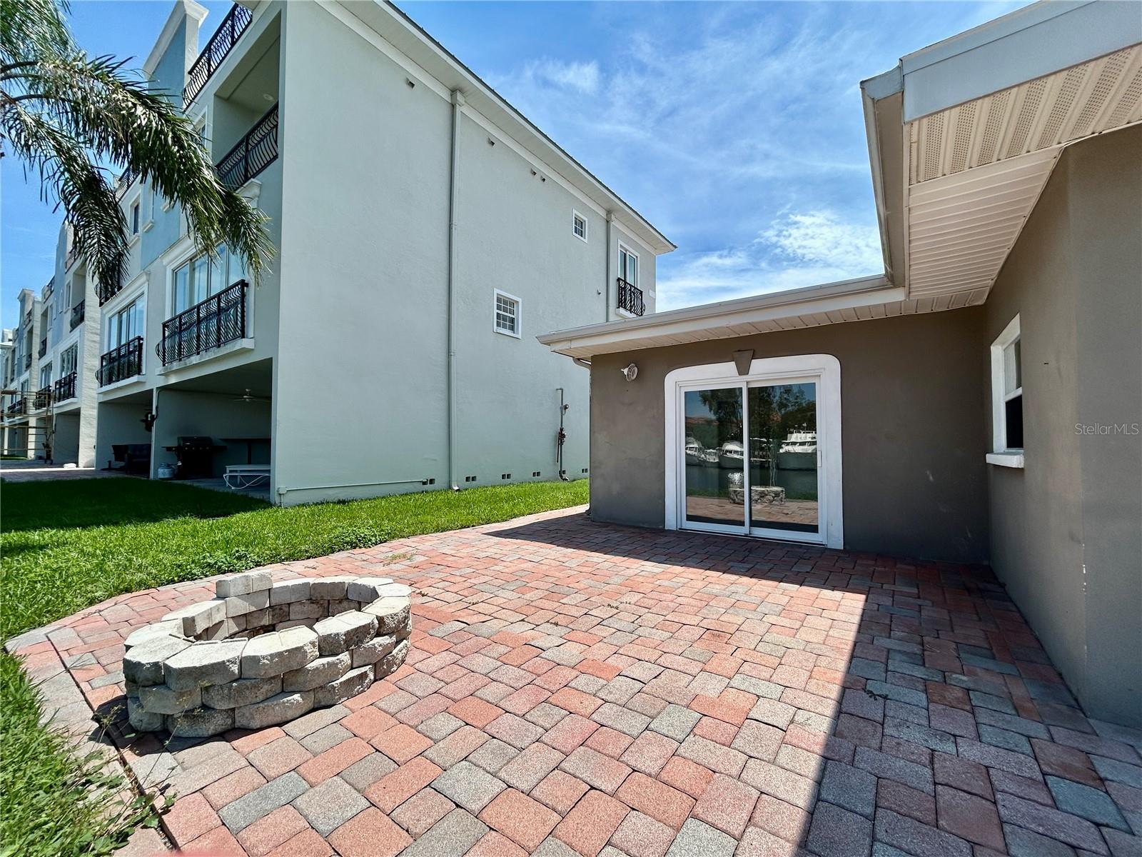 Image 13 of 18 For 148 174th Terrace Drive E B