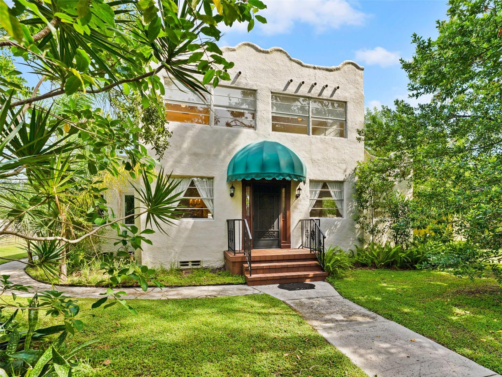 Details for 2559 36th Avenue N, ST PETERSBURG, FL 33713