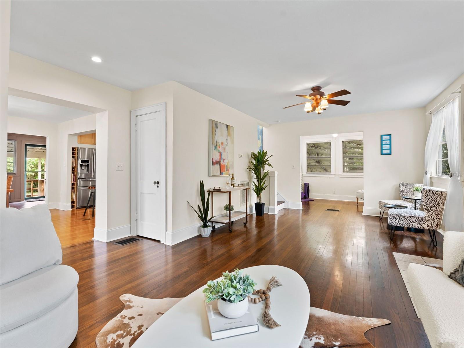 Image 6 of 41 For 2559 36th Avenue N