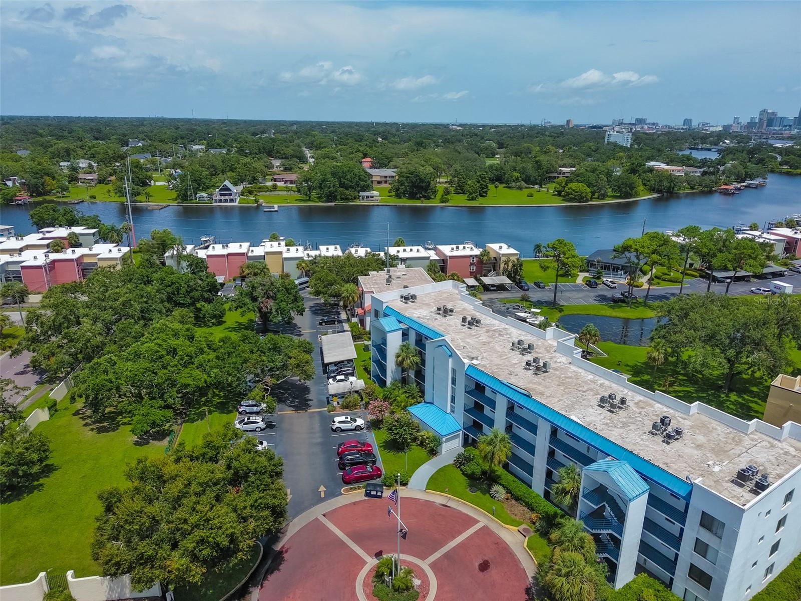 Details for 2424 Tampa Bay Boulevard L301, TAMPA, FL 33607