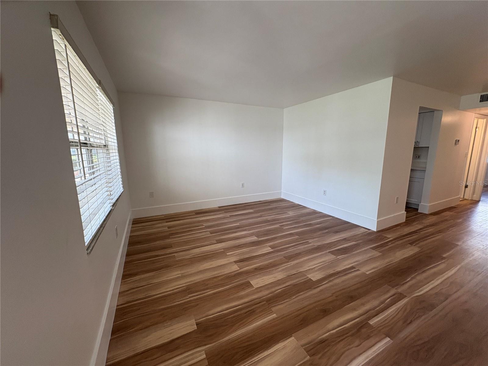 Image 3 of 14 For 4325 Aegean Drive 116b