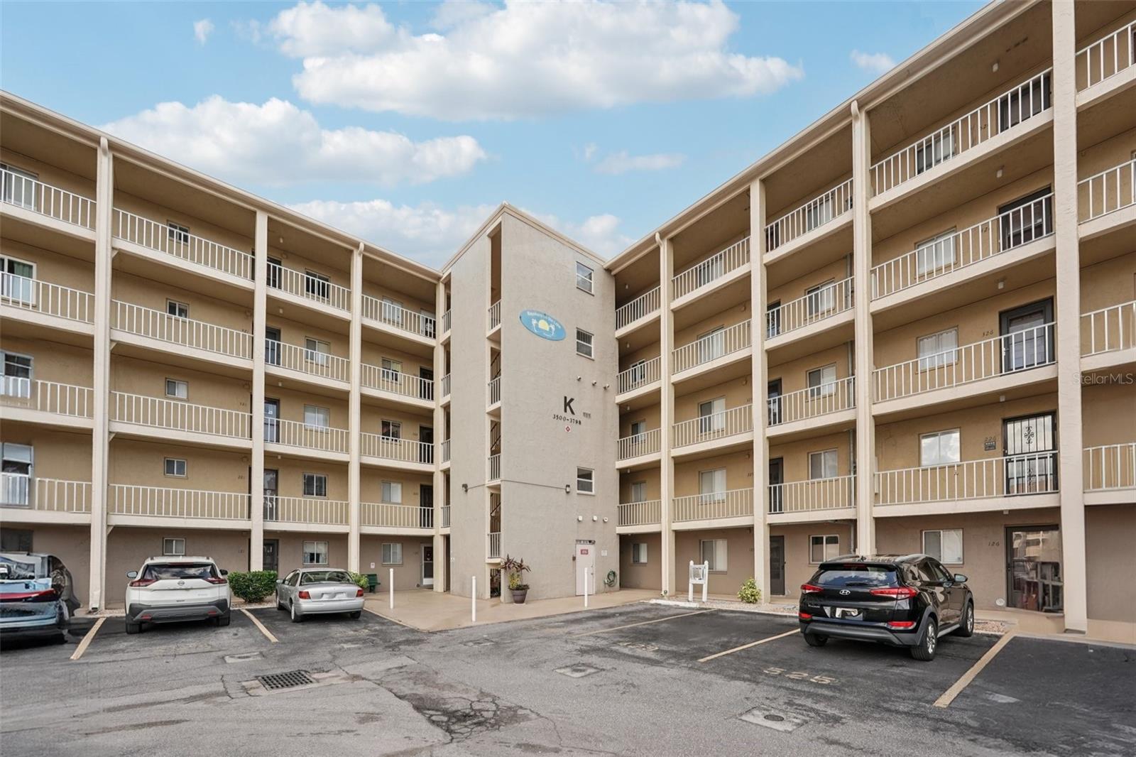 Image 2 of 27 For 3606 Lake Bayshore Drive K224
