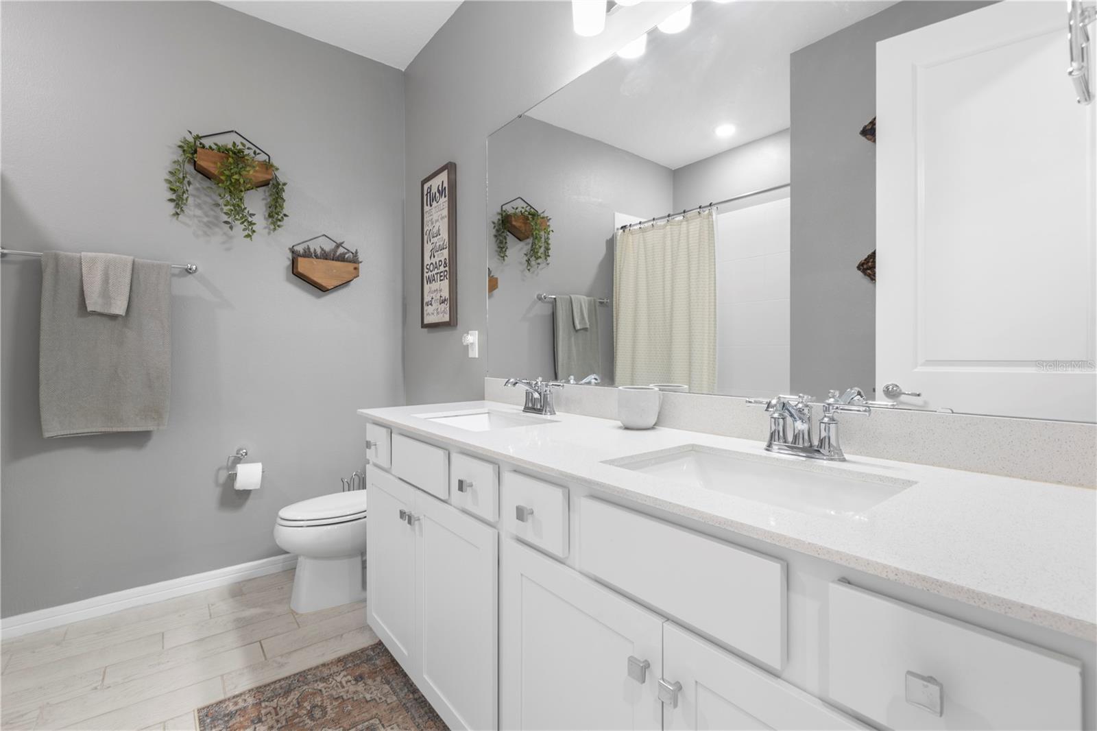 Image 4 of 86 For 13075 Willow Grove Drive