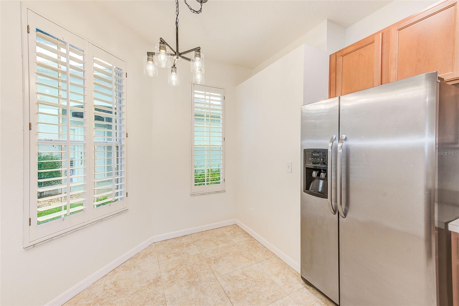 Image 19 of 43 For 8531 Acorn Ridge Court