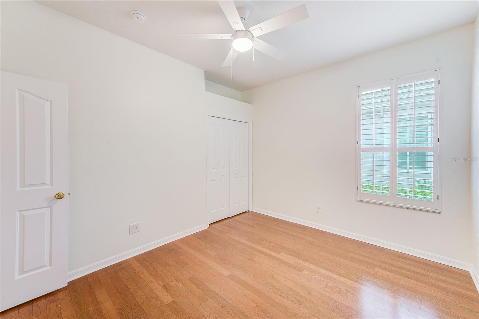 Image 26 of 43 For 8531 Acorn Ridge Court