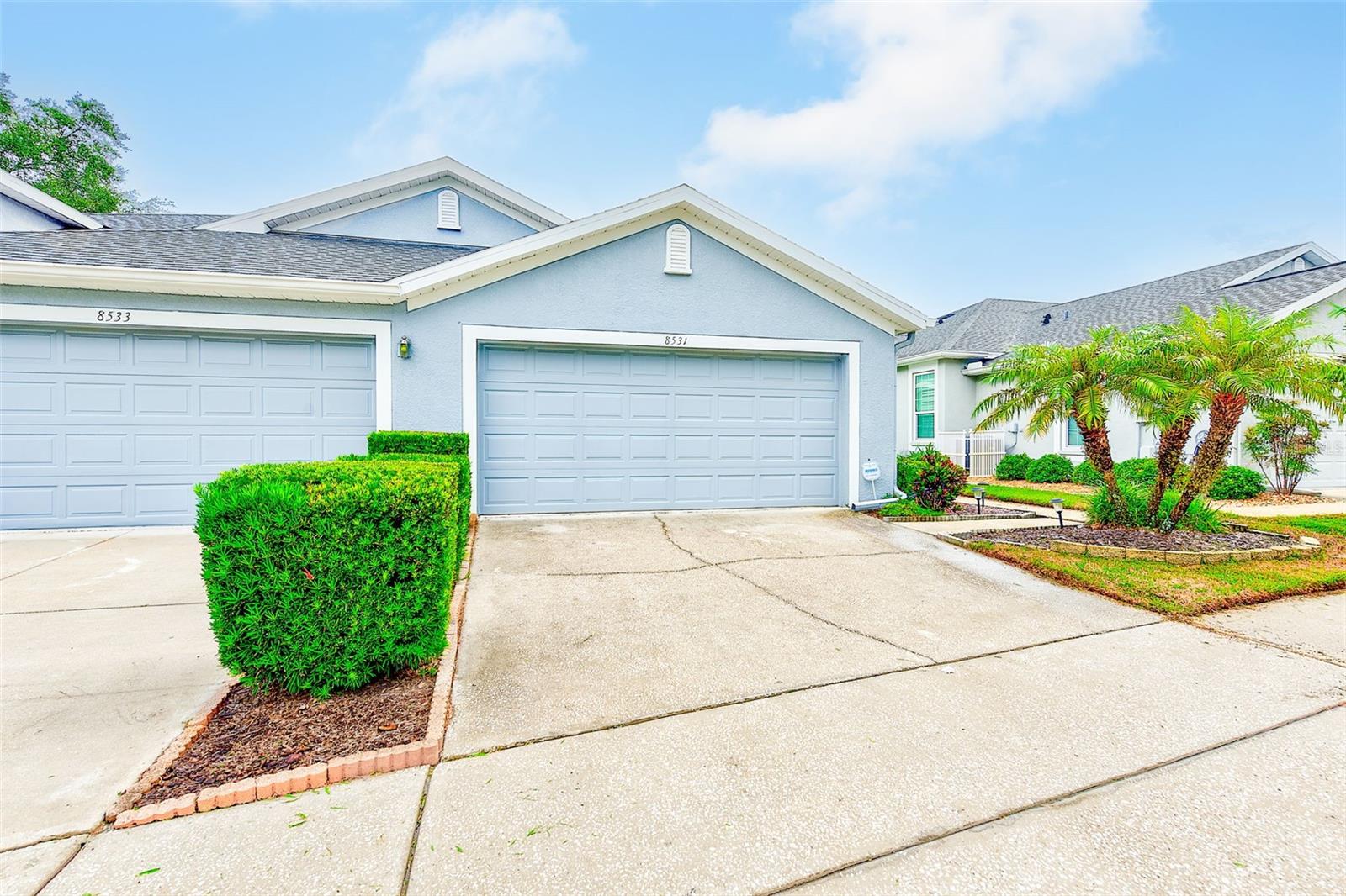 Image 4 of 43 For 8531 Acorn Ridge Court
