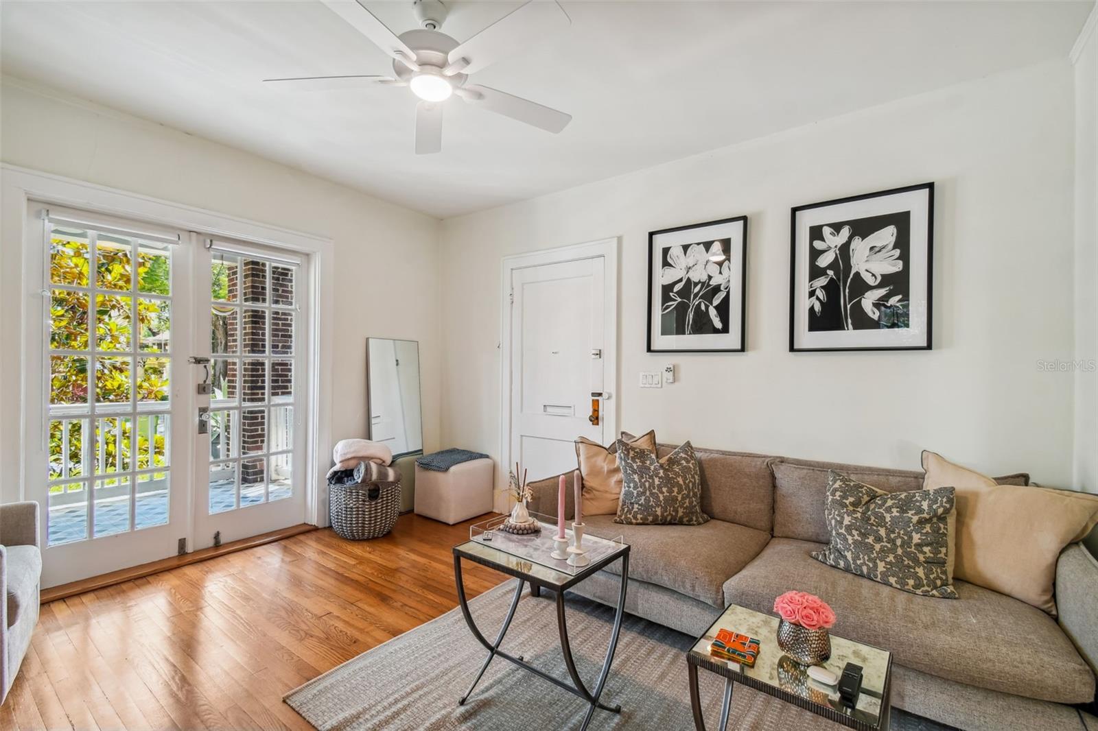 Image 5 of 33 For 2113 Southview Avenue A
