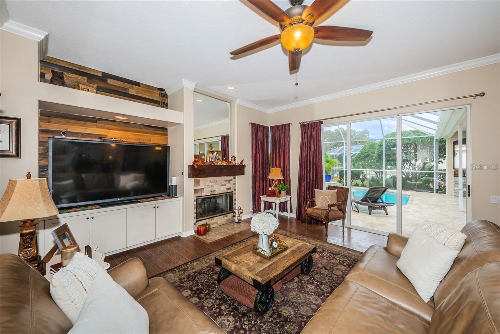 Image 12 of 22 For 1203 Hagen Drive