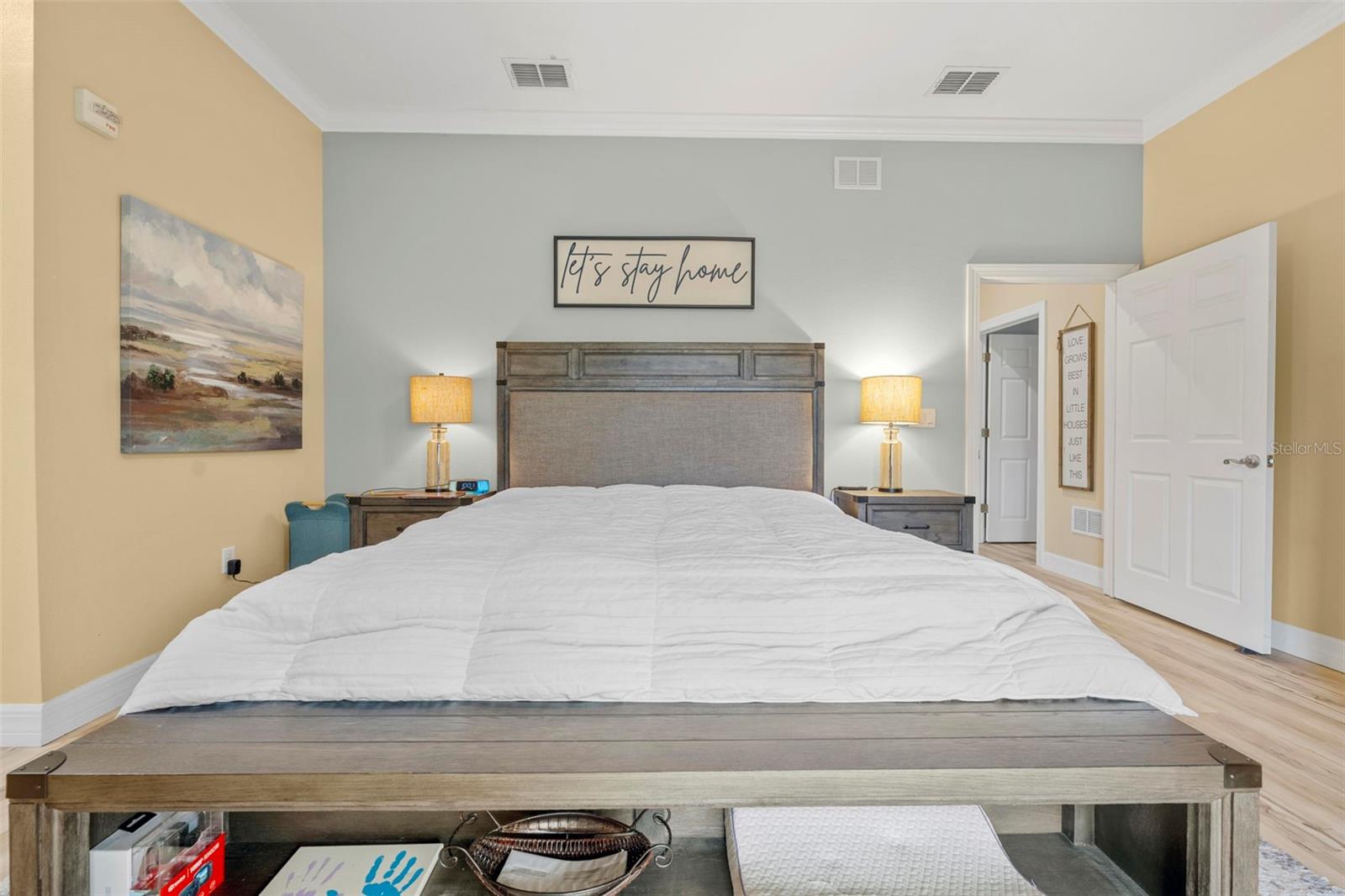 Image 28 of 48 For 8178 Southern Pines Drive 8176
