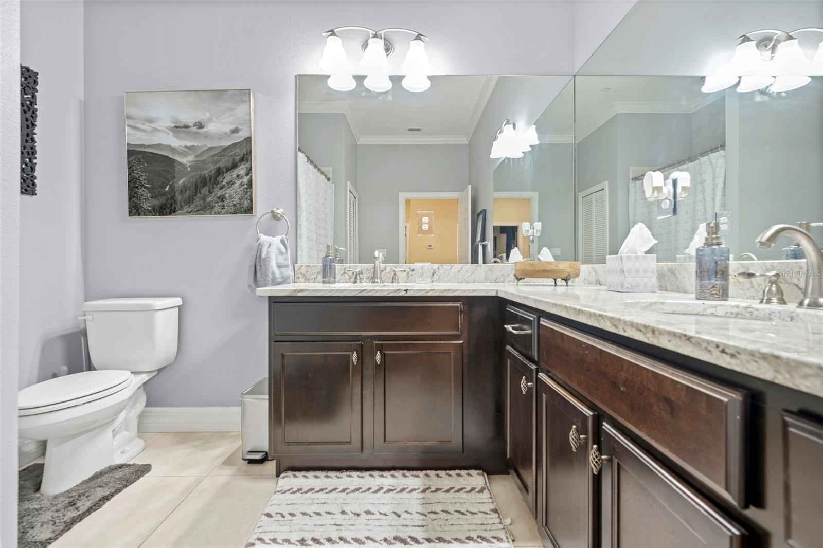Image 40 of 48 For 8178 Southern Pines Drive 8176