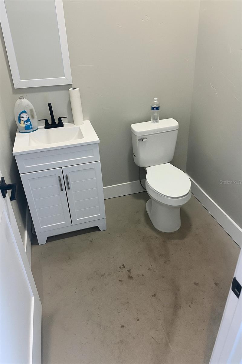 Image 23 of 25 For 14618 6th Street