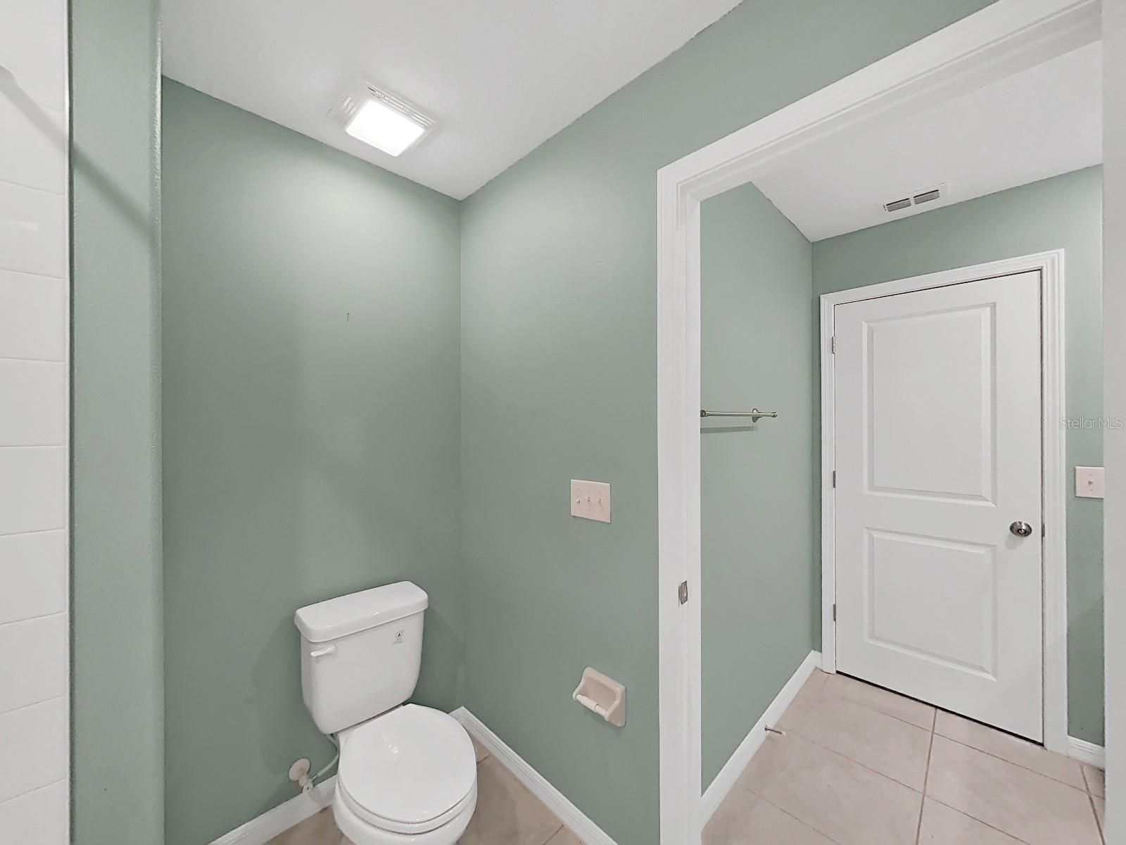 Image 40 of 65 For 13678 Sea Bridge Drive