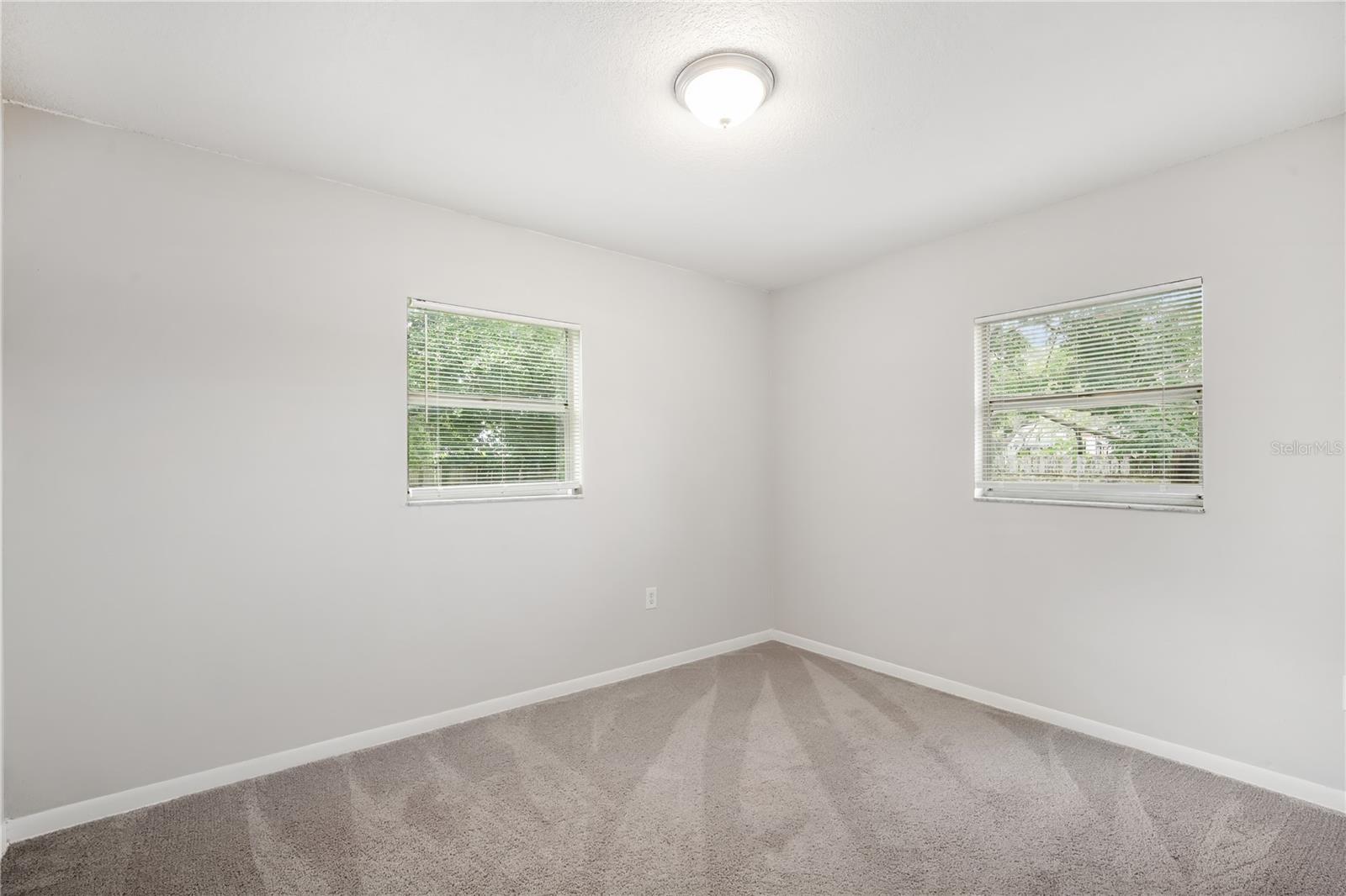 Image 11 of 21 For 9618 Pine Ridge Avenue