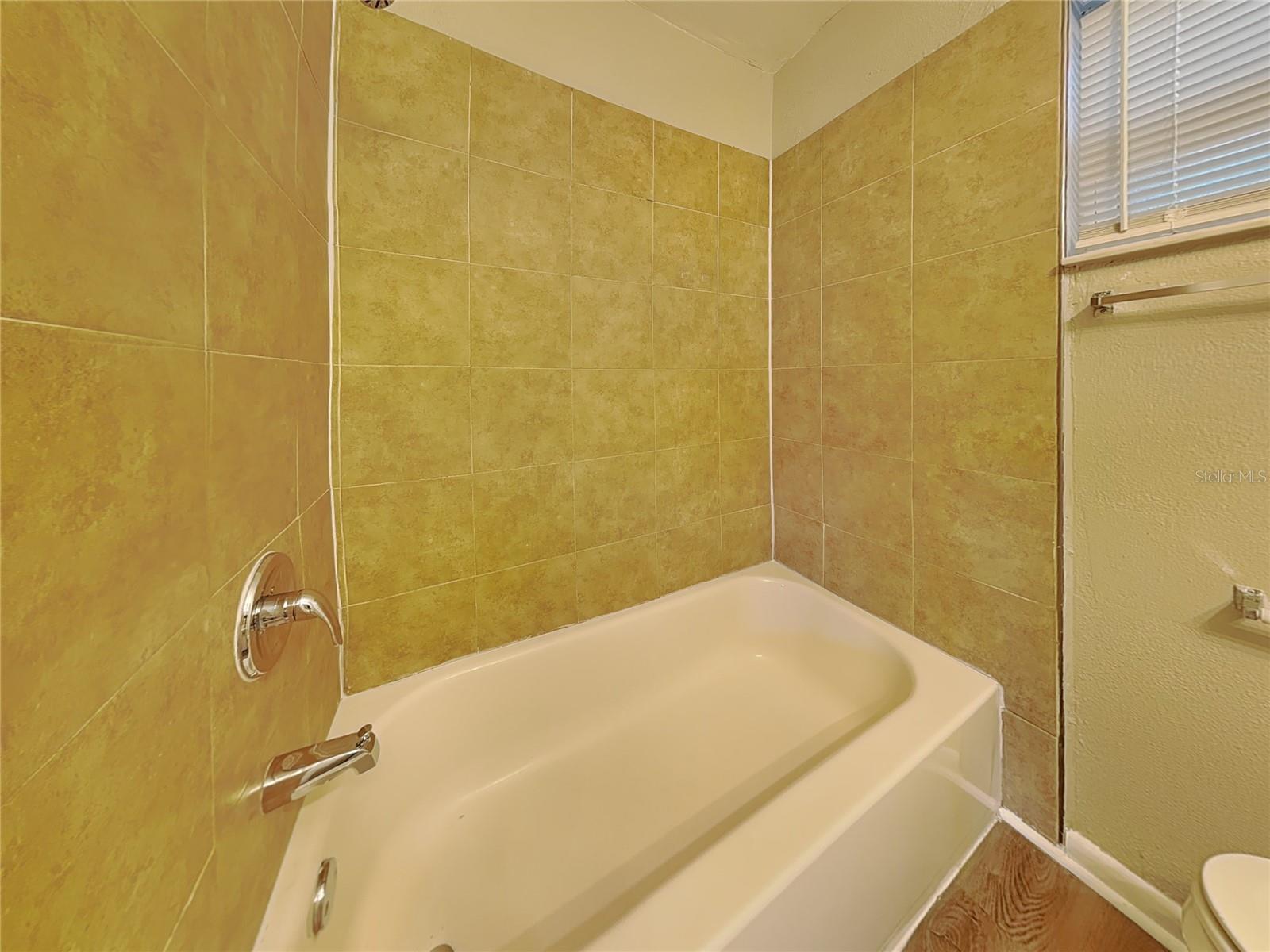 Image 11 of 14 For 3010 Jean Street
