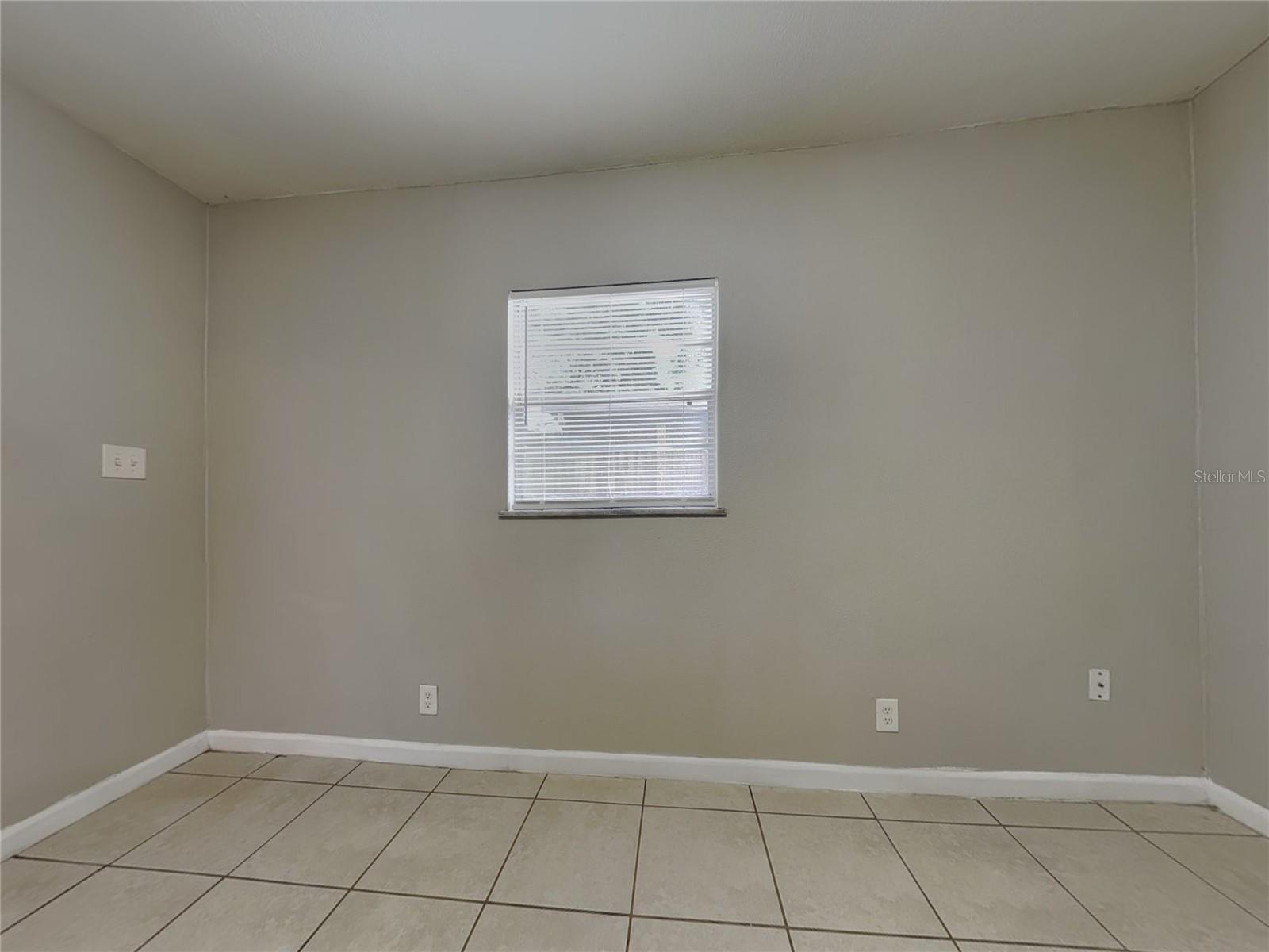 Image 3 of 14 For 3010 Jean Street