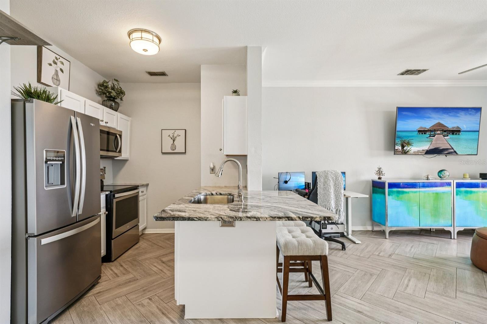 Image 15 of 45 For 5000 Culbreath Key Way 9-122
