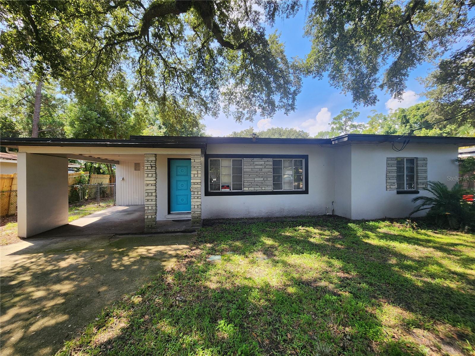 5140 Janice Circle S