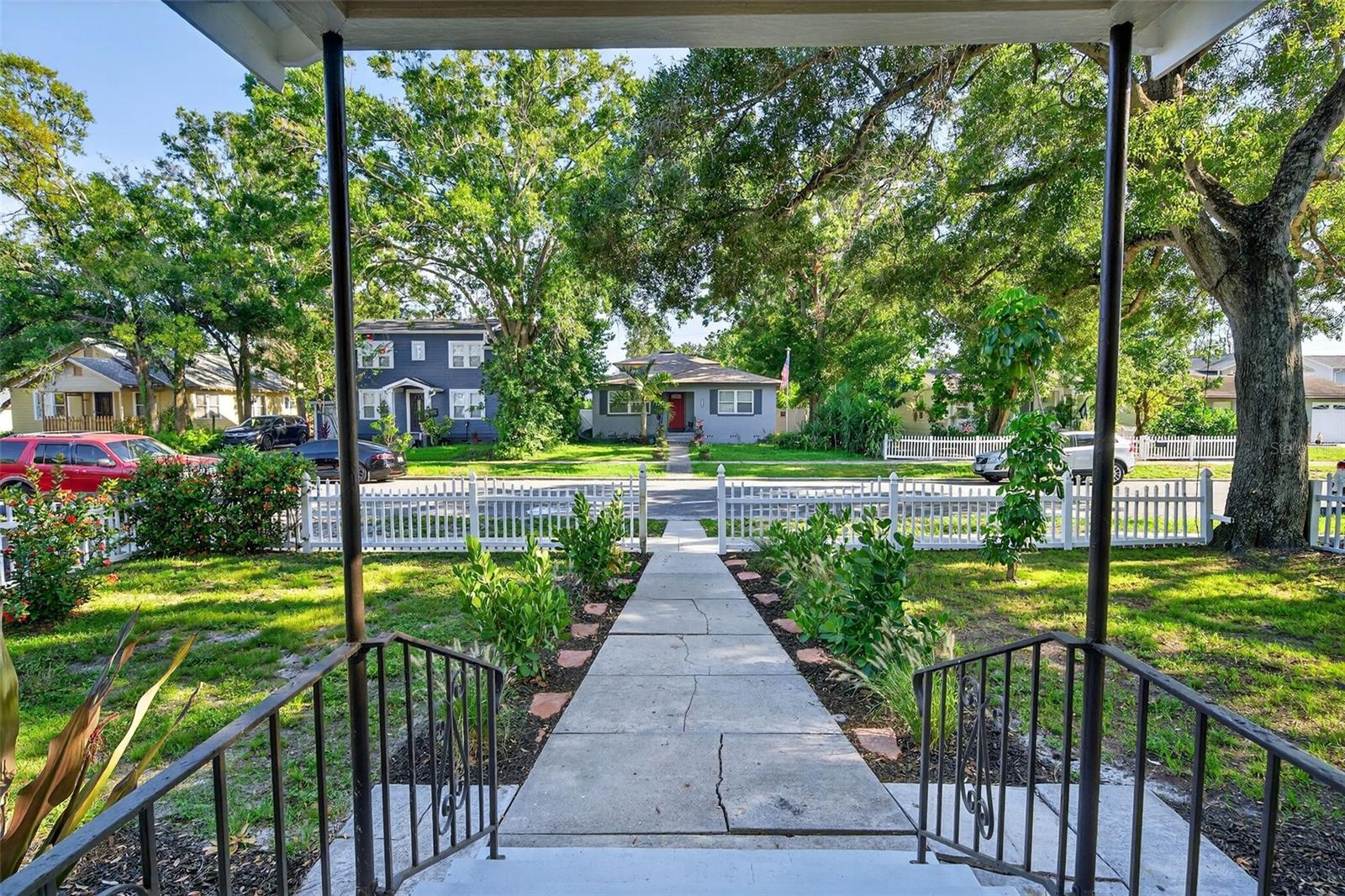 Image 10 of 79 For 2121 7th Avenue N
