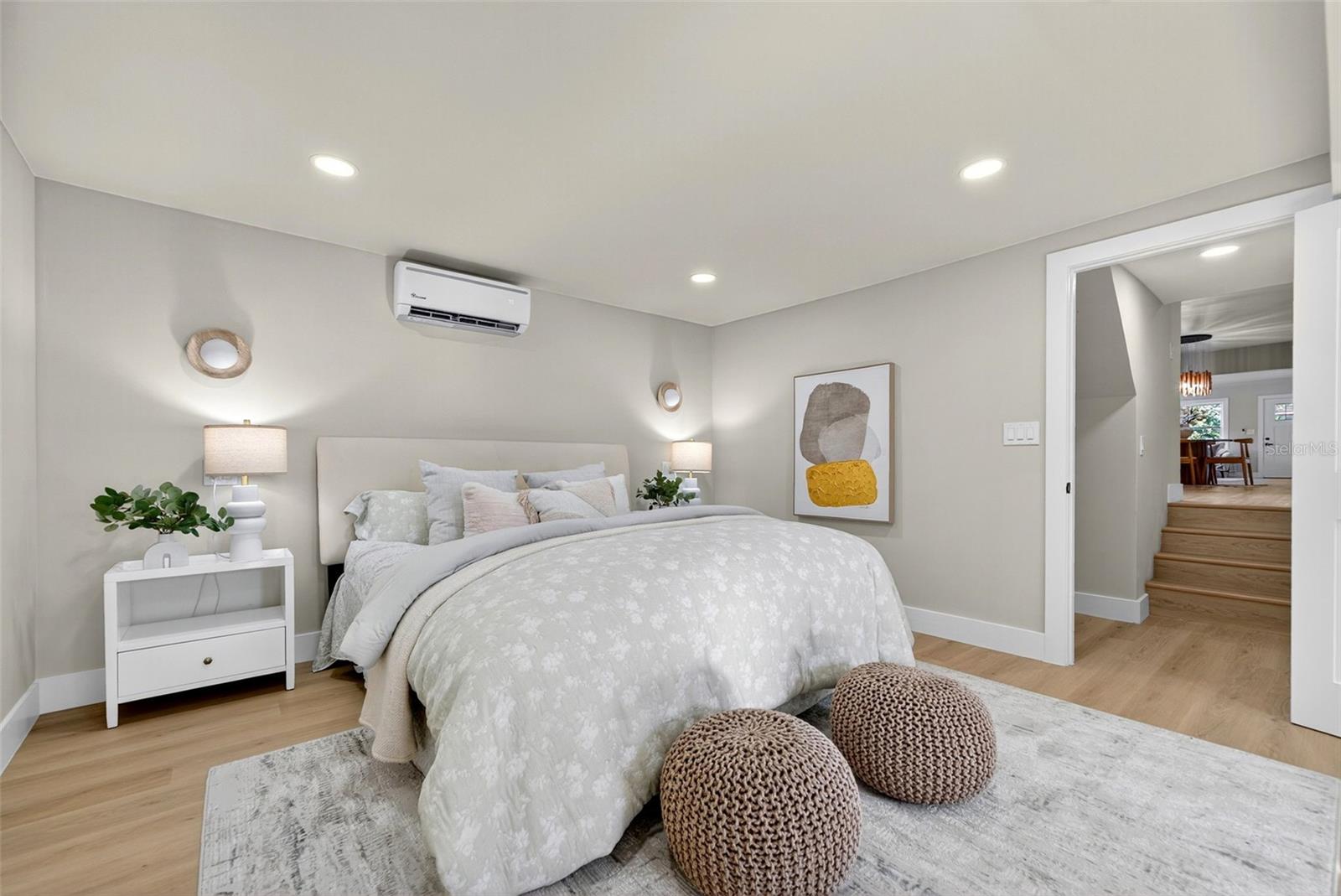 Image 32 of 79 For 2121 7th Avenue N