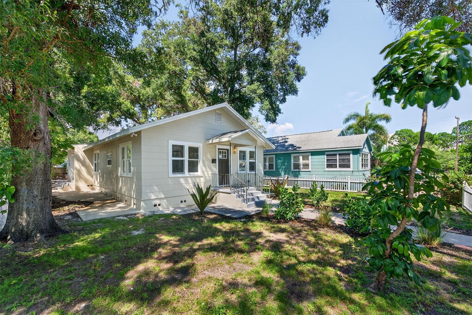 Image 5 of 79 For 2121 7th Avenue N