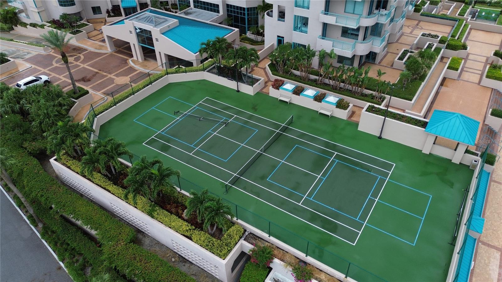 Image 11 of 33 For 1520 Gulf Boulevard 1104