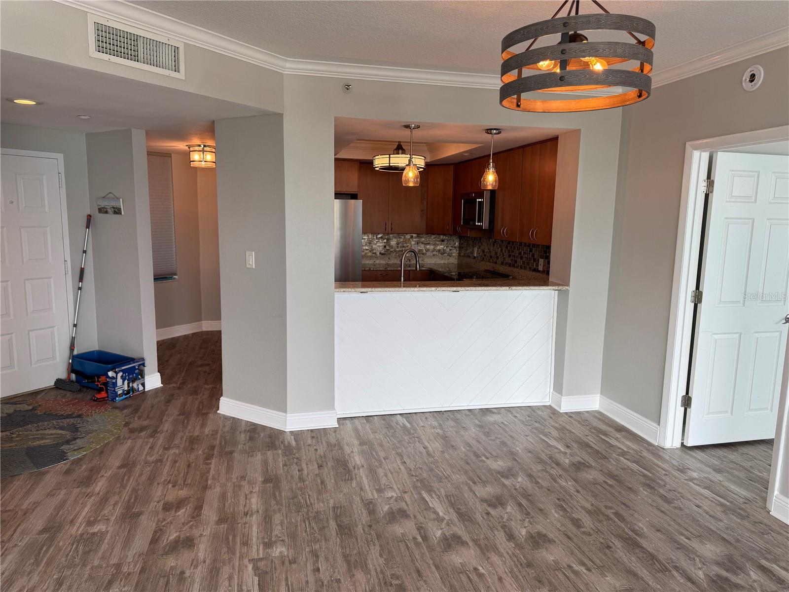 Image 17 of 33 For 1520 Gulf Boulevard 1104