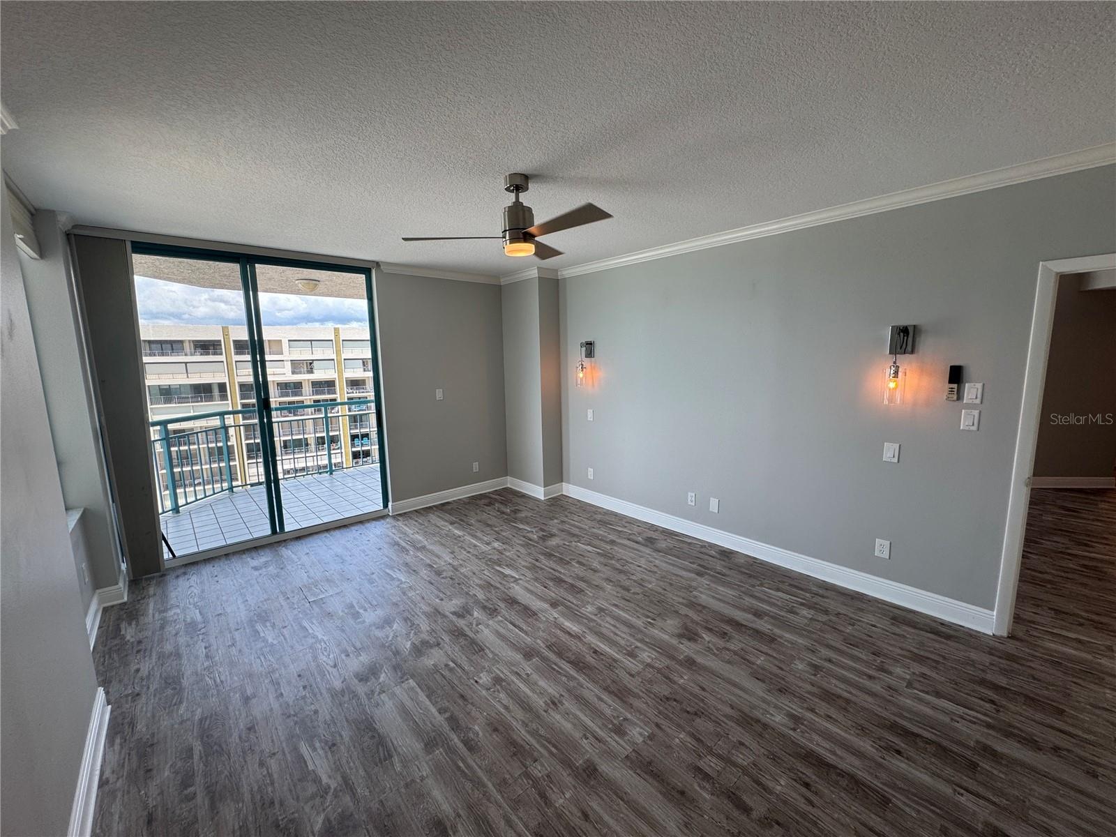 Image 22 of 33 For 1520 Gulf Boulevard 1104