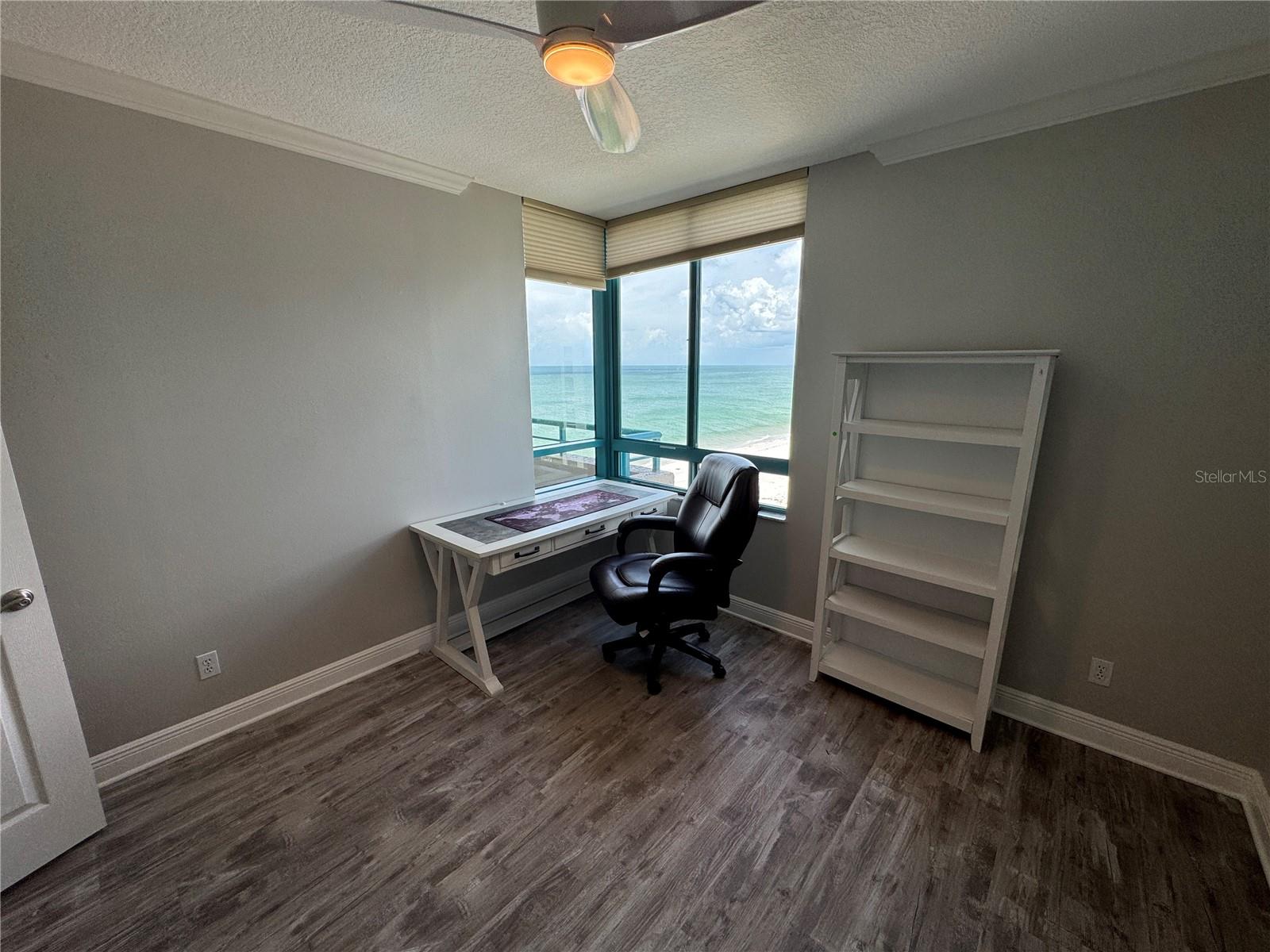 Image 25 of 33 For 1520 Gulf Boulevard 1104