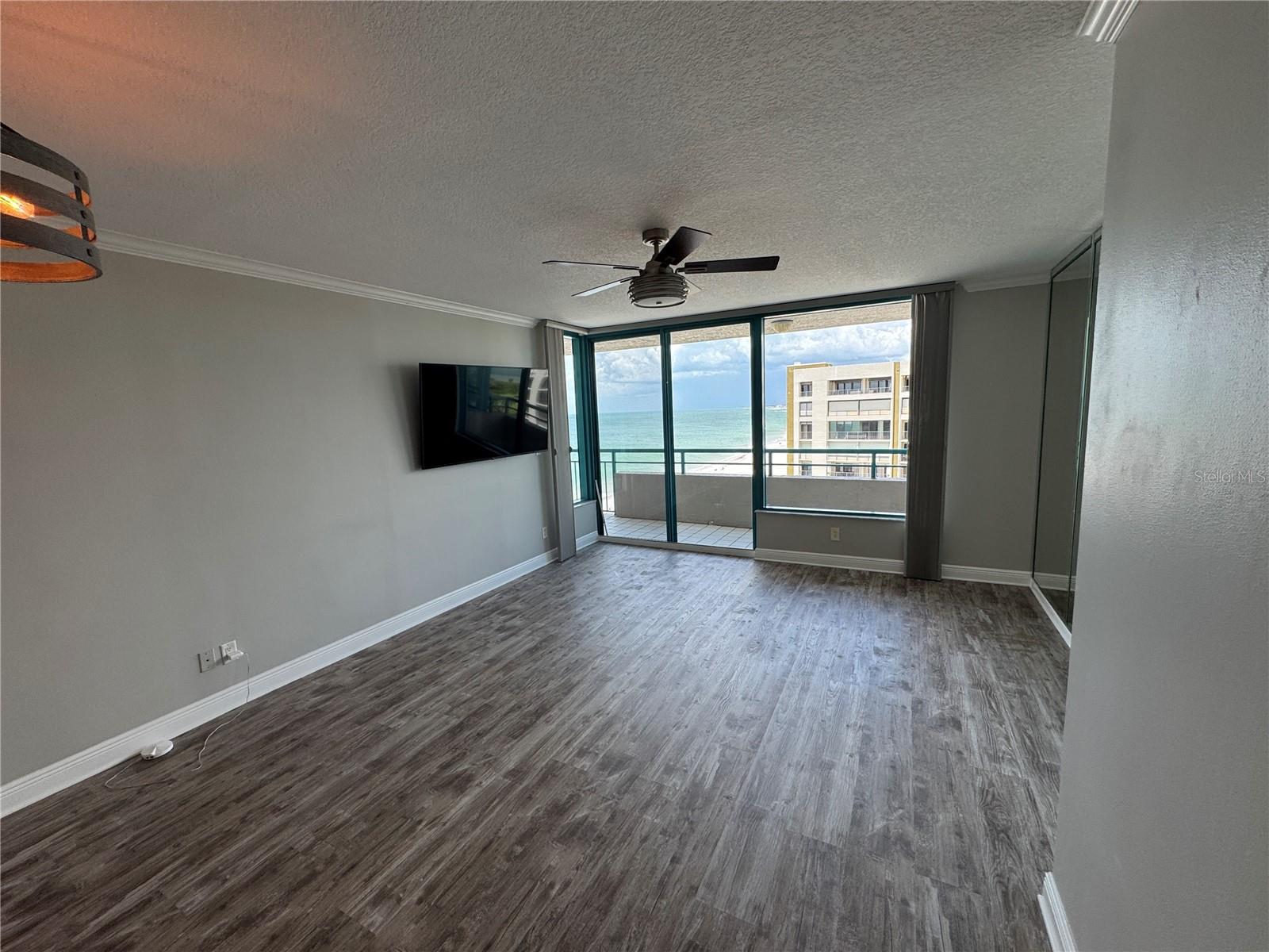 Image 30 of 33 For 1520 Gulf Boulevard 1104