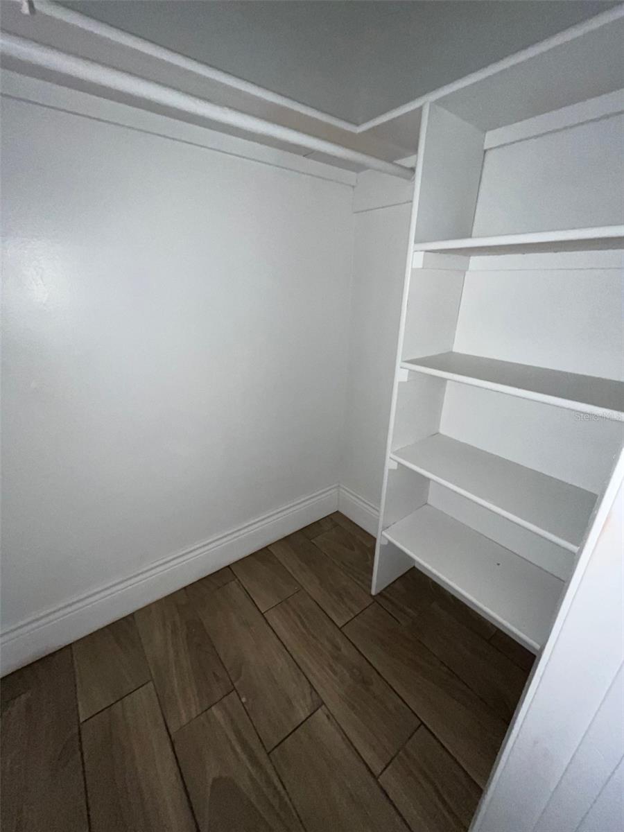 Image 20 of 45 For 4349 Semoran Boulevard 4