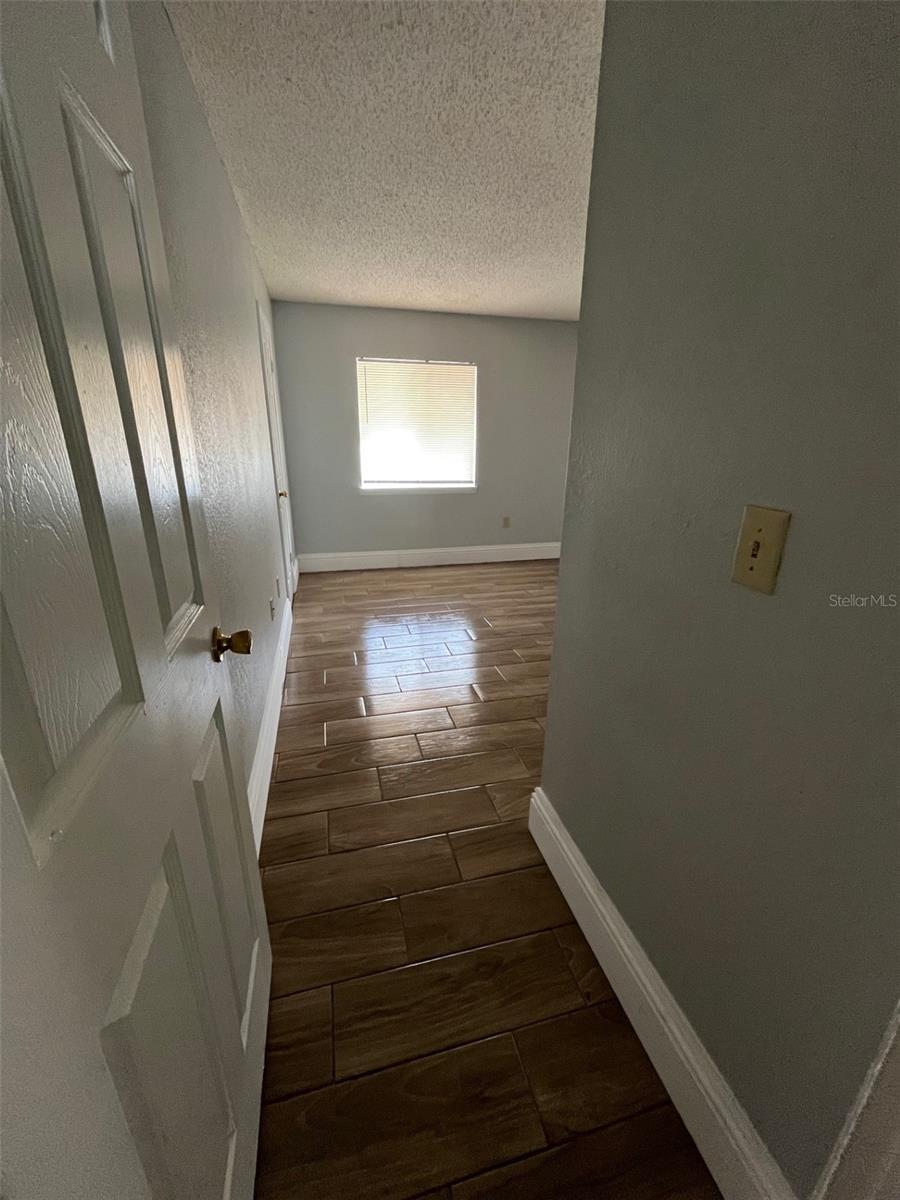 Image 21 of 45 For 4349 Semoran Boulevard 4