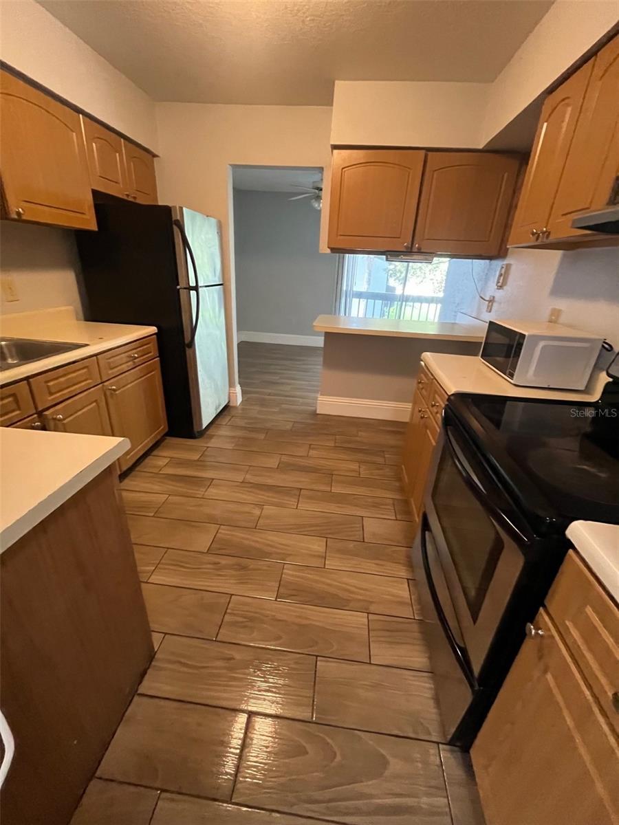 Image 5 of 45 For 4349 Semoran Boulevard 4