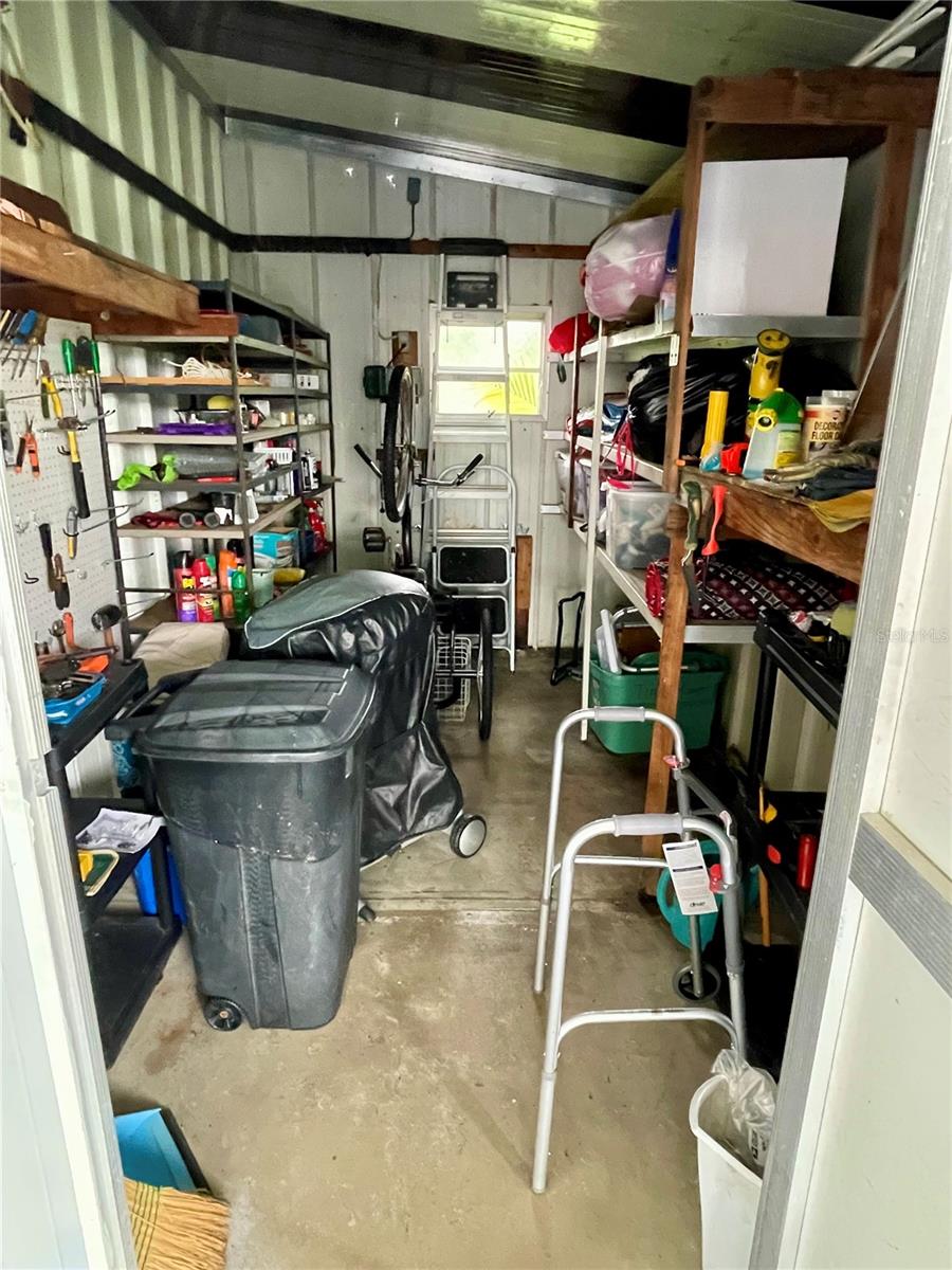 Image 38 of 49 For 34559 Gardenia Drive N