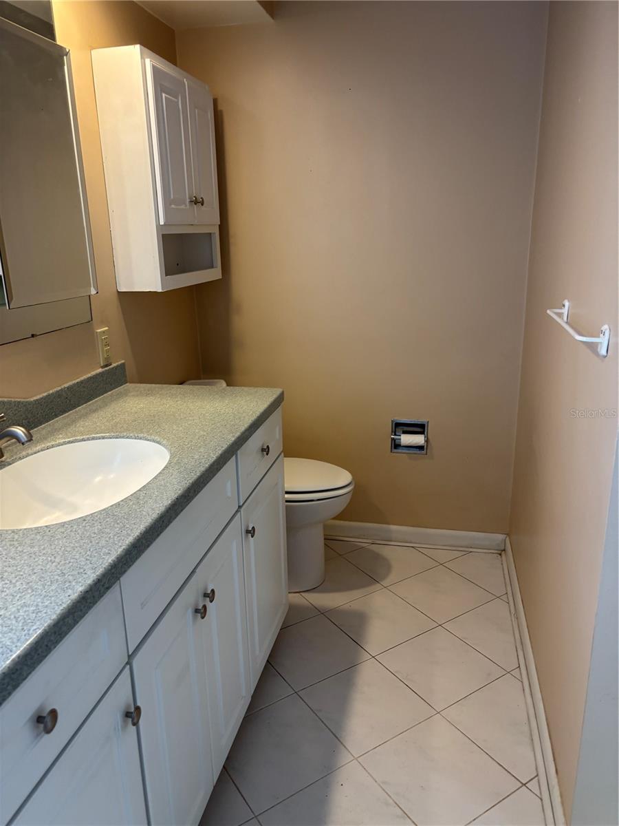 Image 16 of 22 For 2060 Attache Court